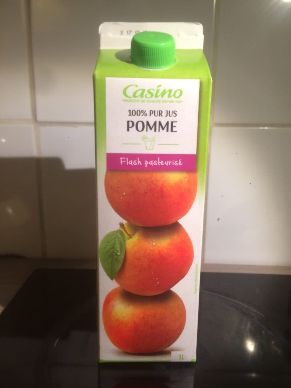 Casino 100% Pur Jus pomme Flash pasteurisé packshot
