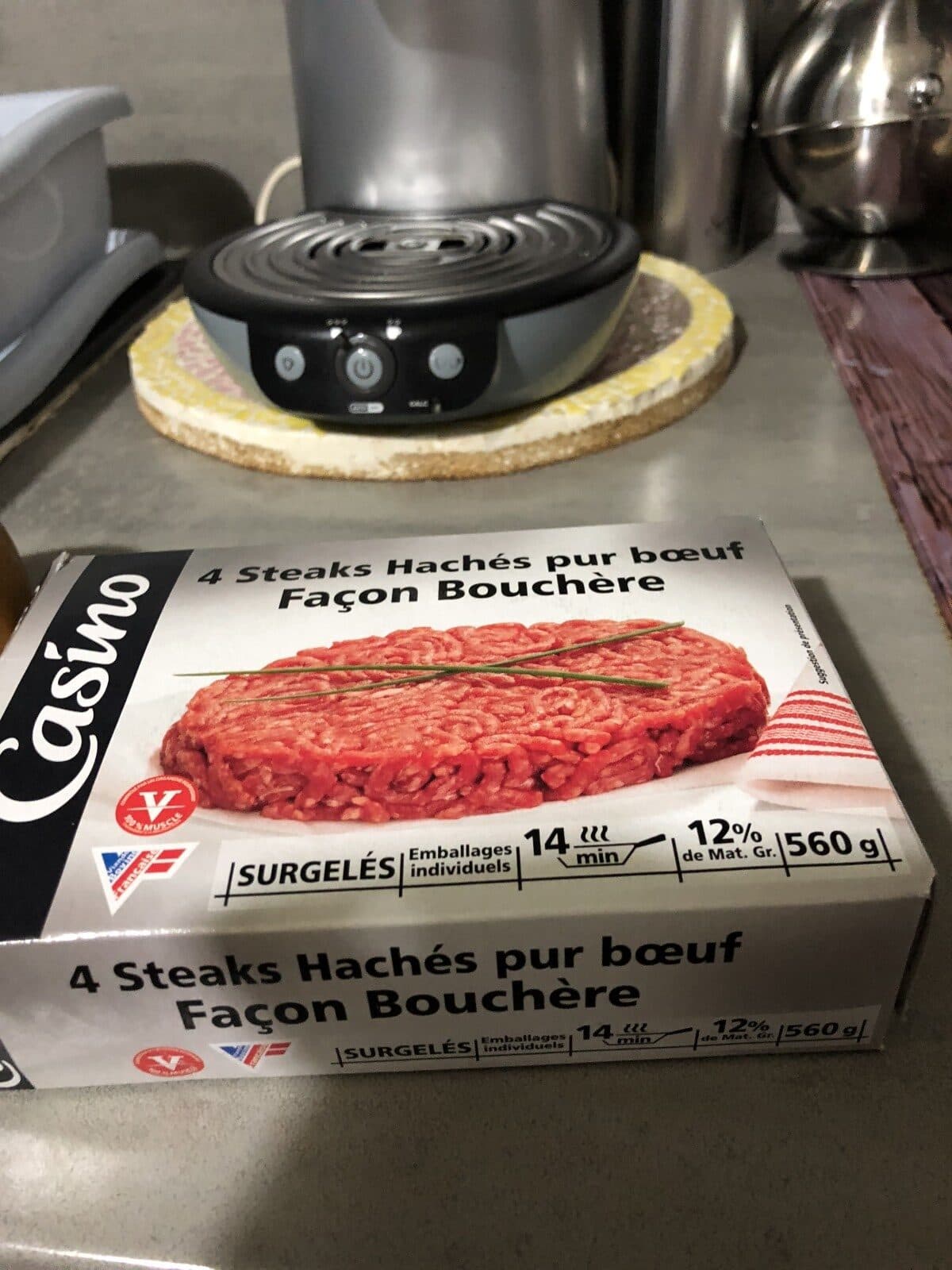 Casino 4 steaks hachés pur boeuf façon bouchère packshot