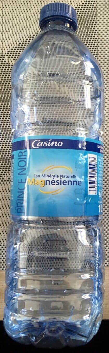 Casino Eau minérale naturelle source Prince Noir Eau magnésienne packshot