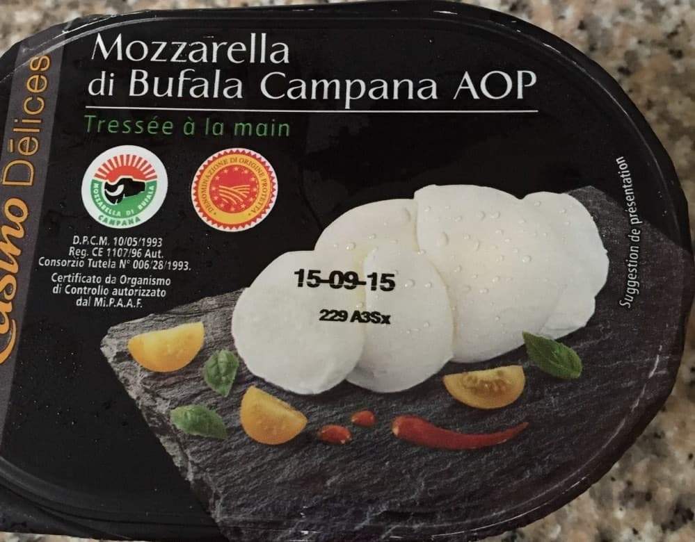 Casino Mozzarella Di Bufala Campana AOP - Tressée à la main packshot