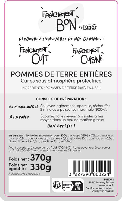 Fraîchement Cuit Pommes de terre entière sans peau packshot