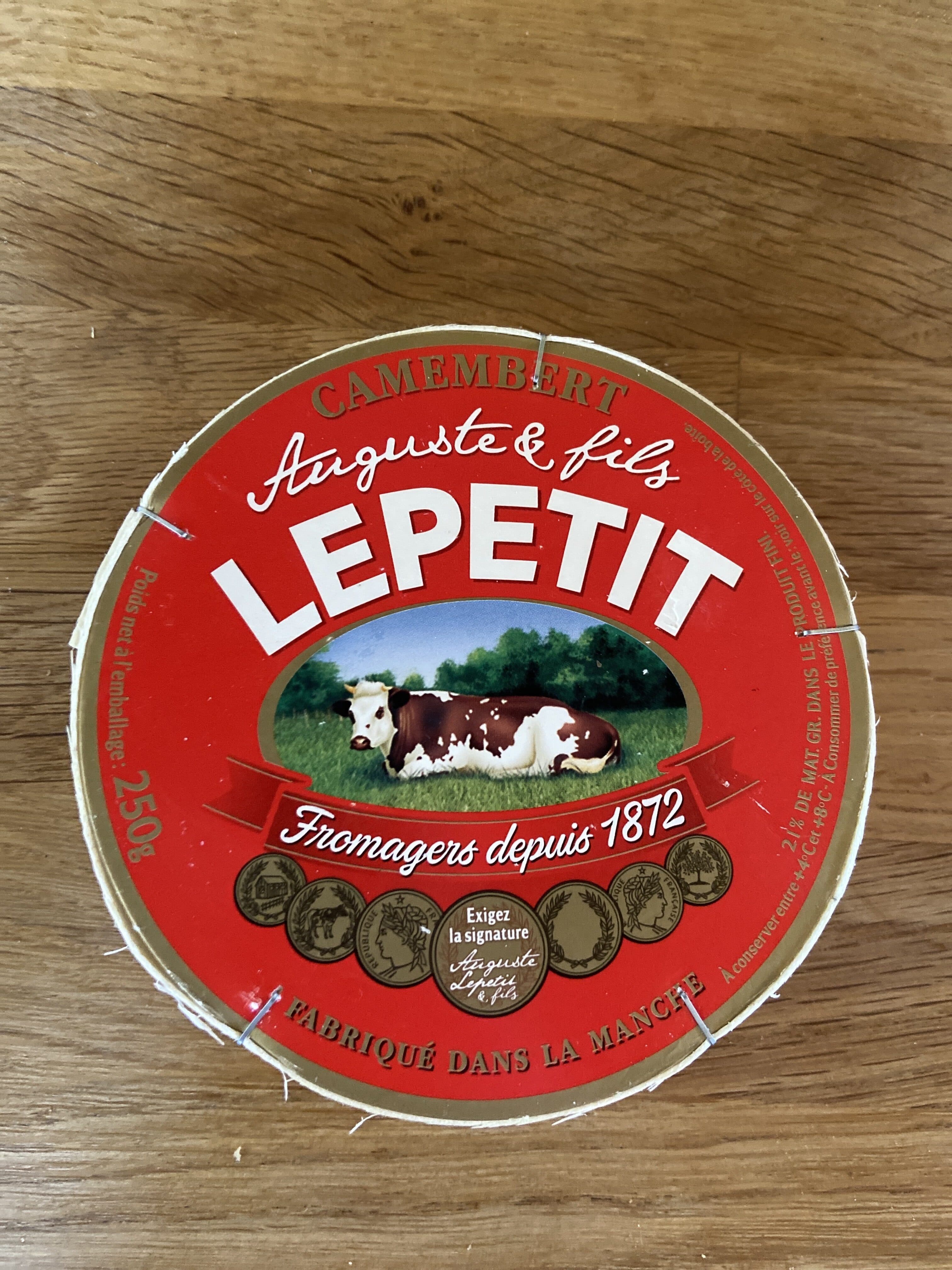 Lepetit Camembert lepetit 250g 21% packshot