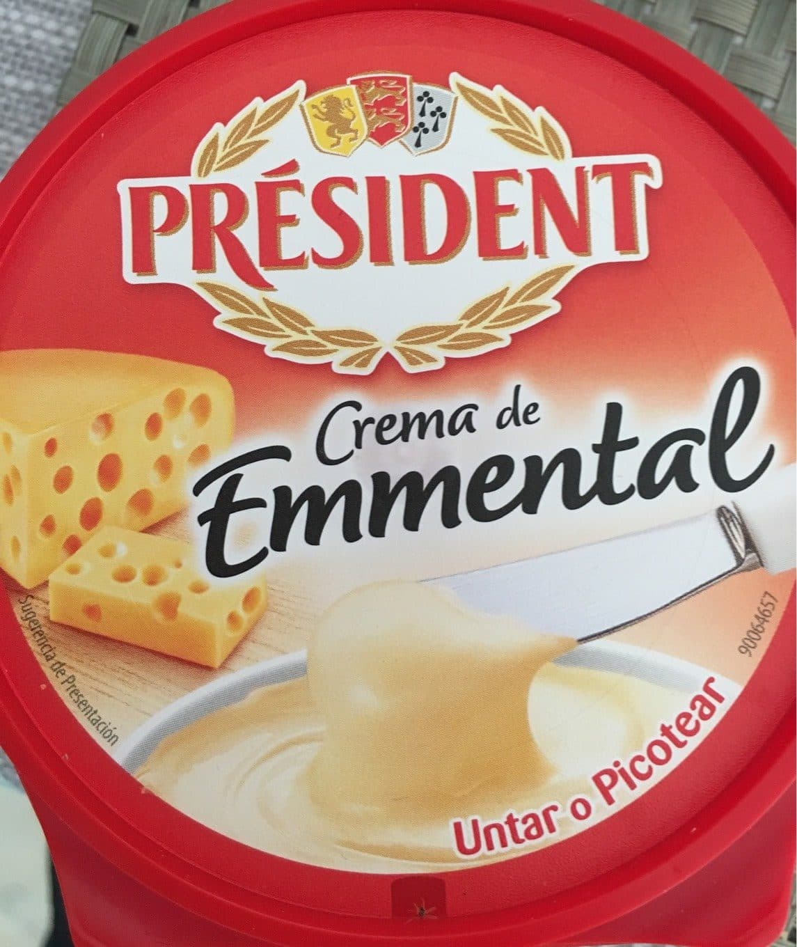 President Crema de emmental packshot