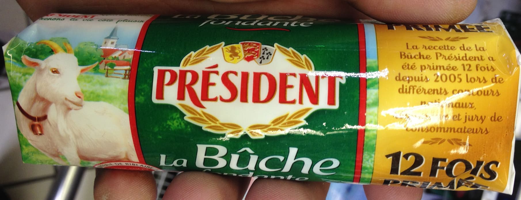 Président La bûche fondante packshot