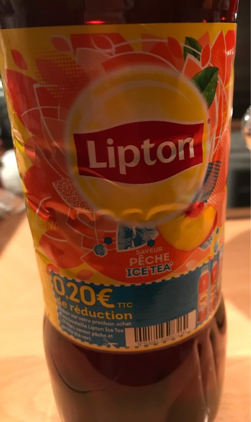 Lipton Ice tea packshot