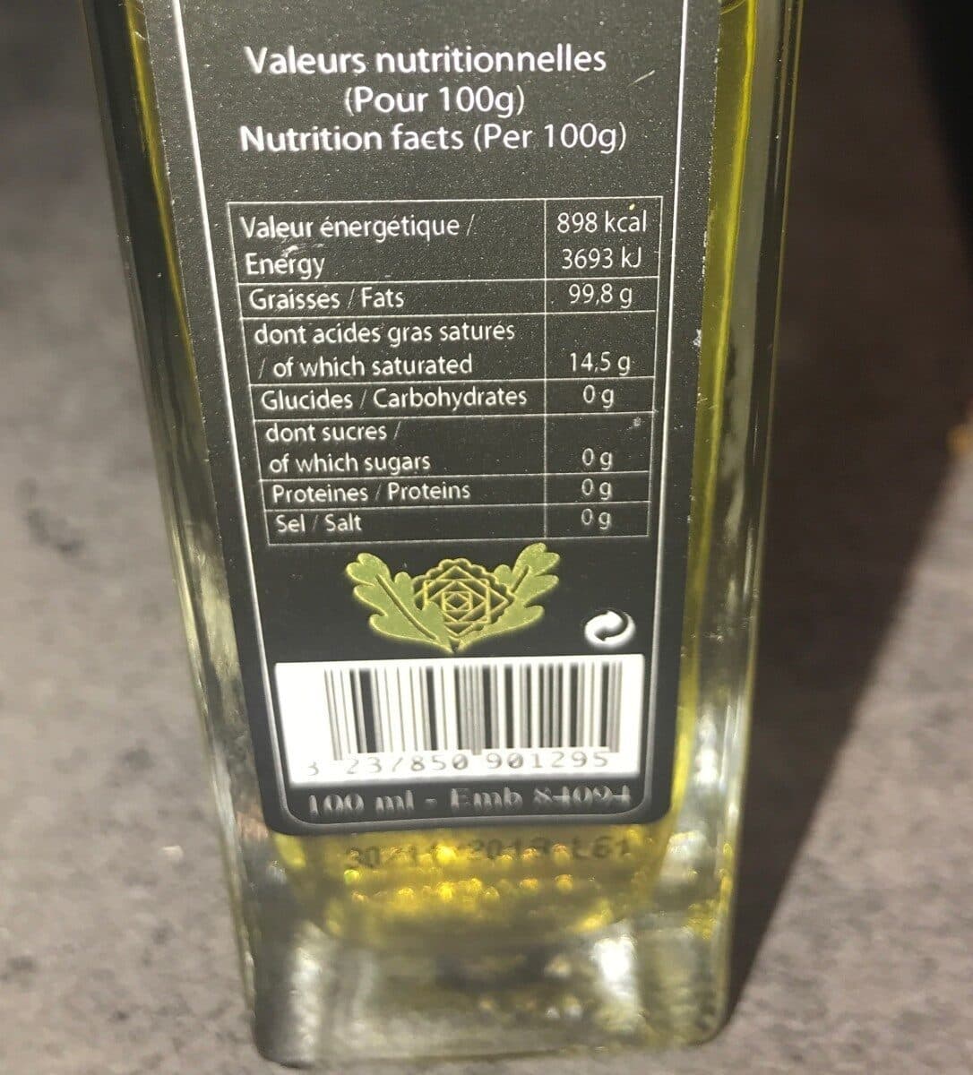 Open Food Facts Huile d’olive à la truffe noir packshot