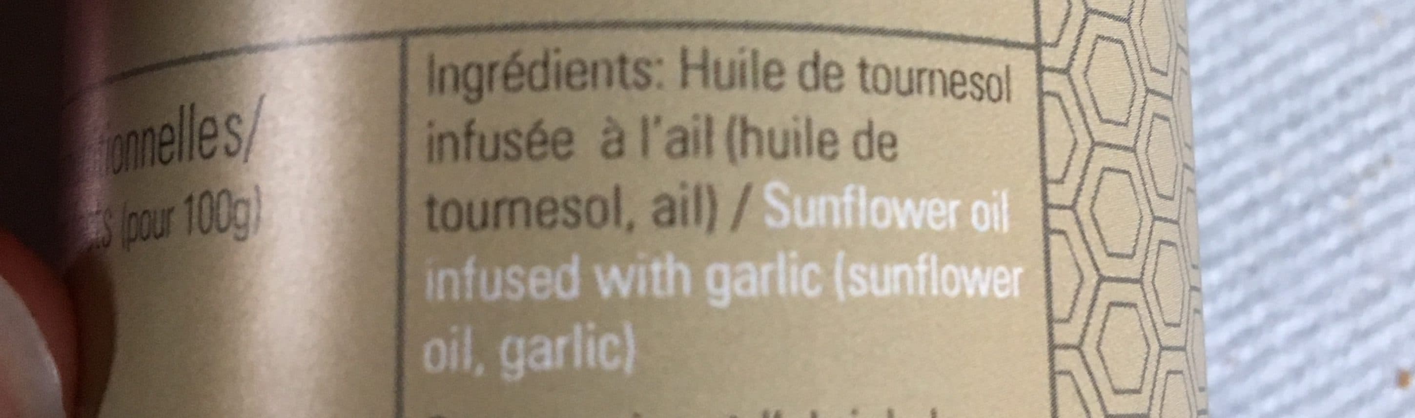 Huilerie Croix Verte Huile infusée à l’ail packshot