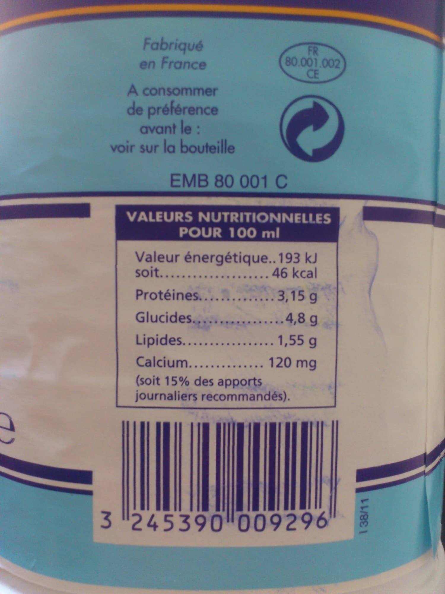 CMI (Carrefour Marchandises Internationales) Lait Demi-Écremé packshot