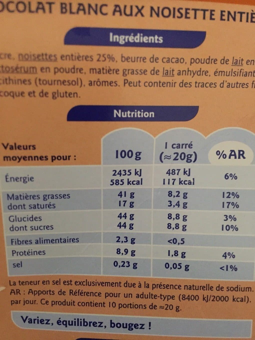 Grand Jury Les carrés gourmands Noisettes Entières Chocolat Blanc packshot