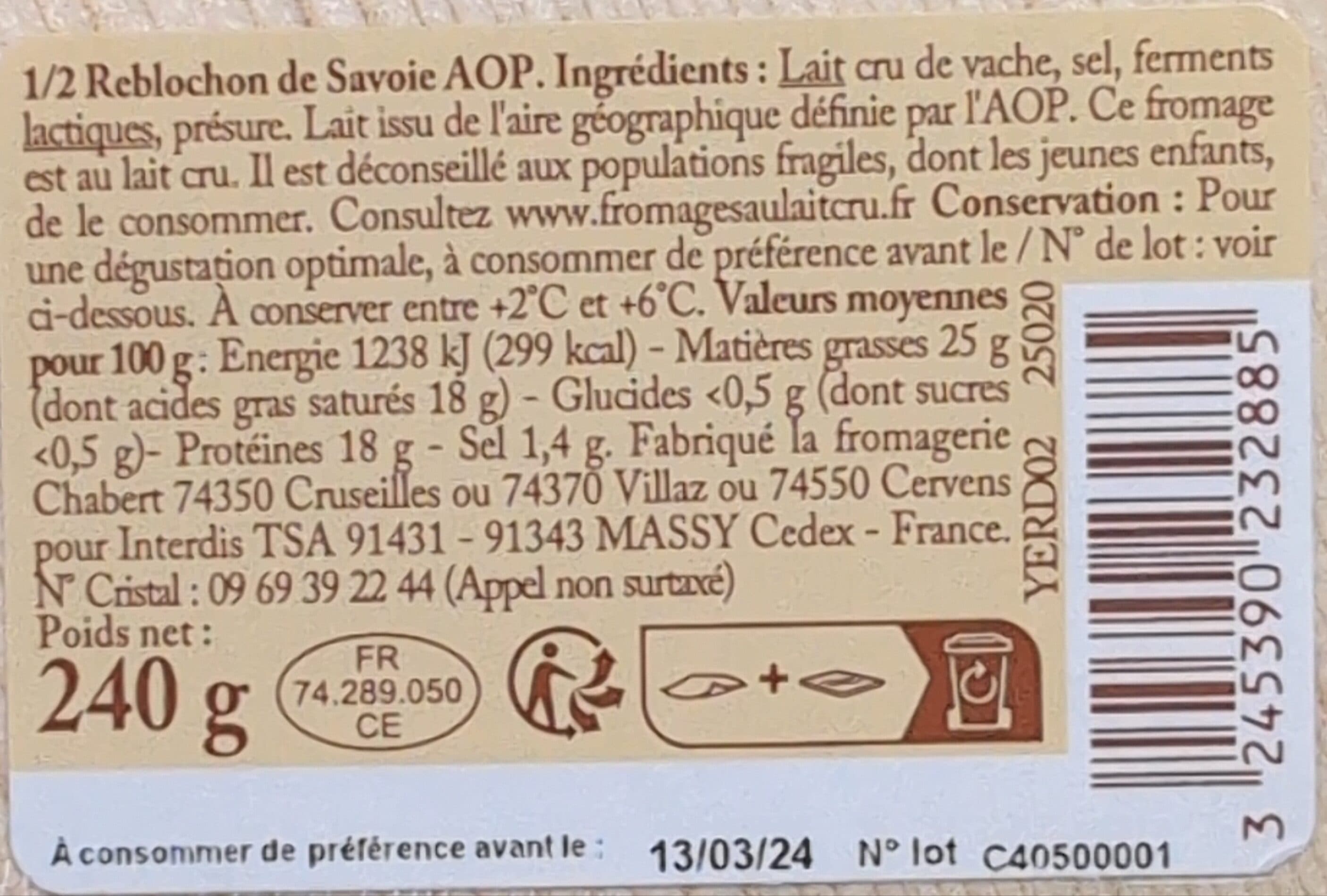 Carrefour Reblochon de Savoie AOP packshot