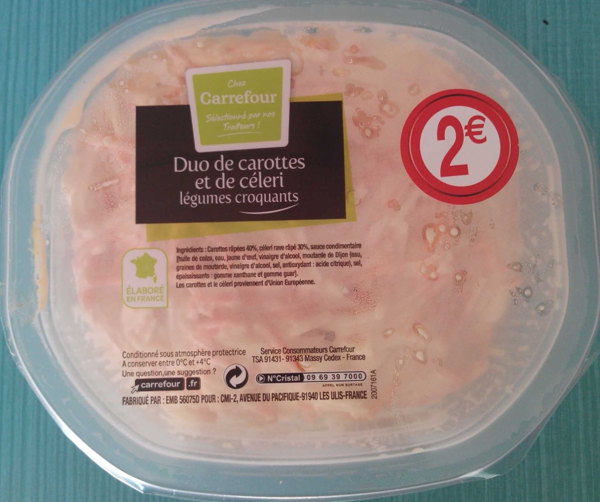CMI (Carrefour Marchandises Internationales) Duo de carottes et de céleri, légumes croquants packshot