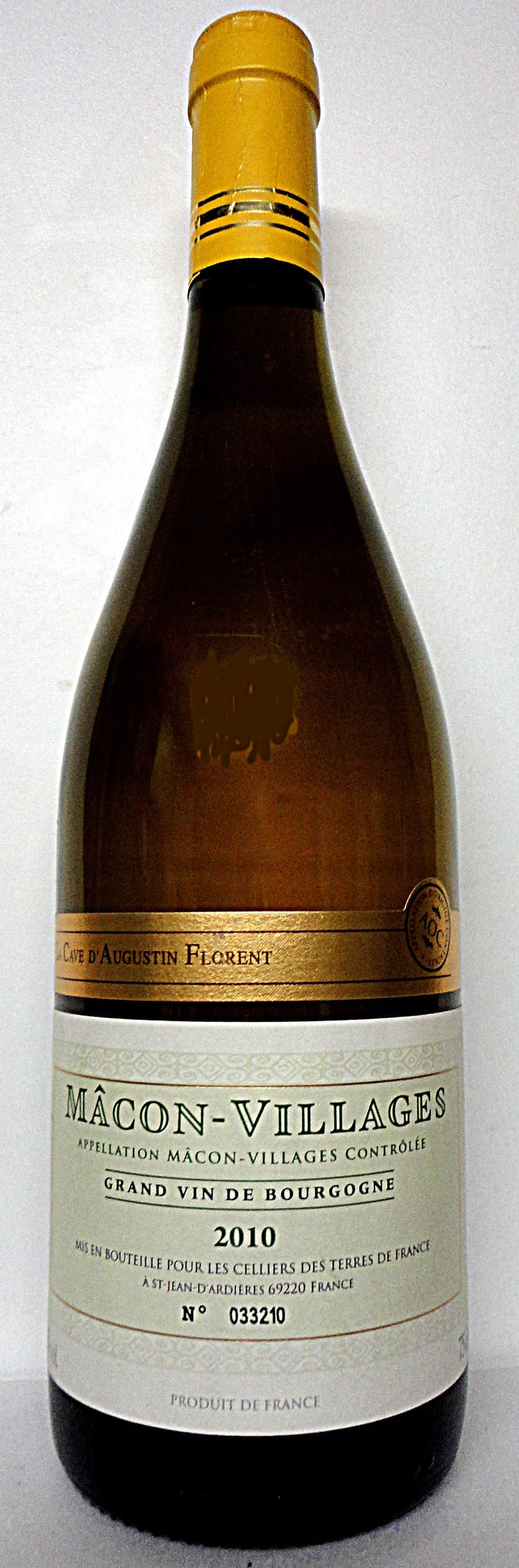La Cave d'Augustin Florent Mâcon Village 2010 packshot