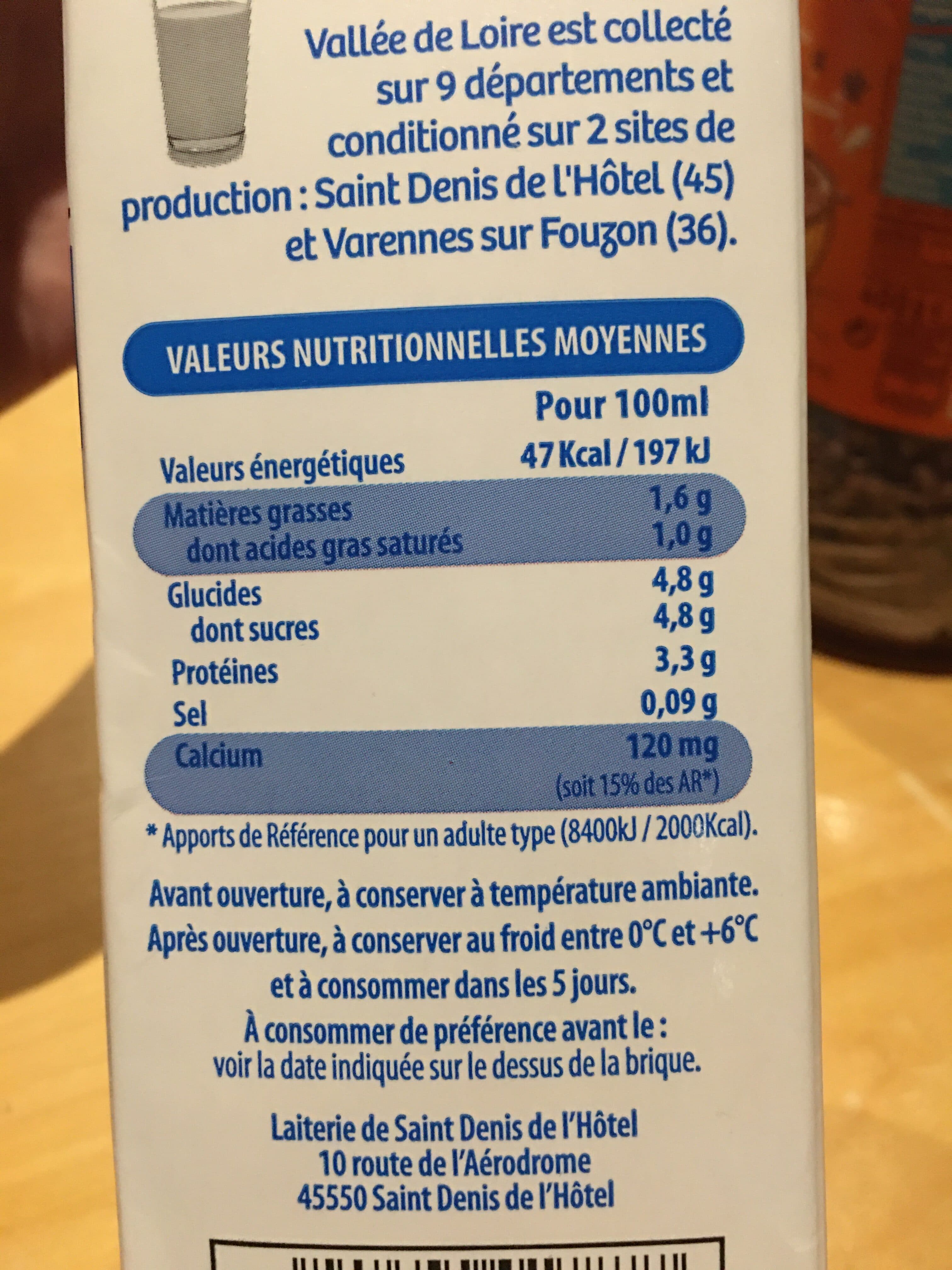 SAINT DENIS DE L'HÔTEL Lait Demi Écrémé packshot