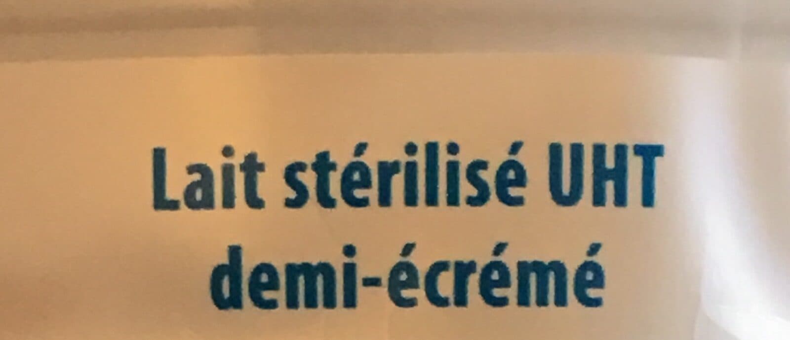 Blanc Bleu Cœur Lait demi-écrémé centre vallée de loire packshot