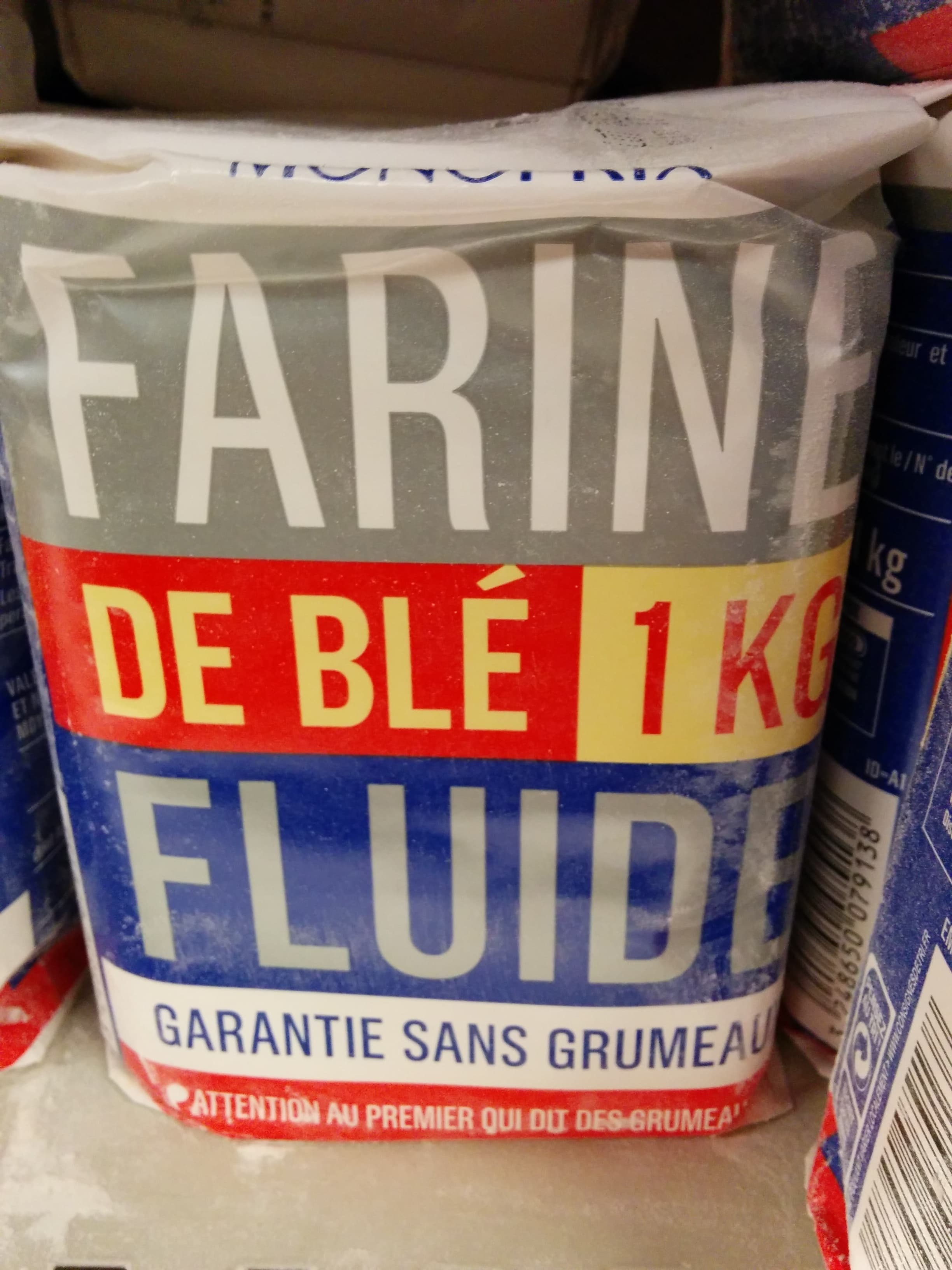 monoprix Farine de blé fluide packshot