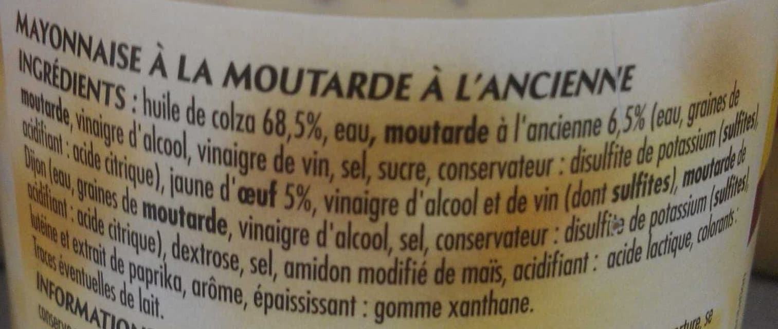 Bouton d'or Mayonnaise à la Moutarde à l'ancienne packshot