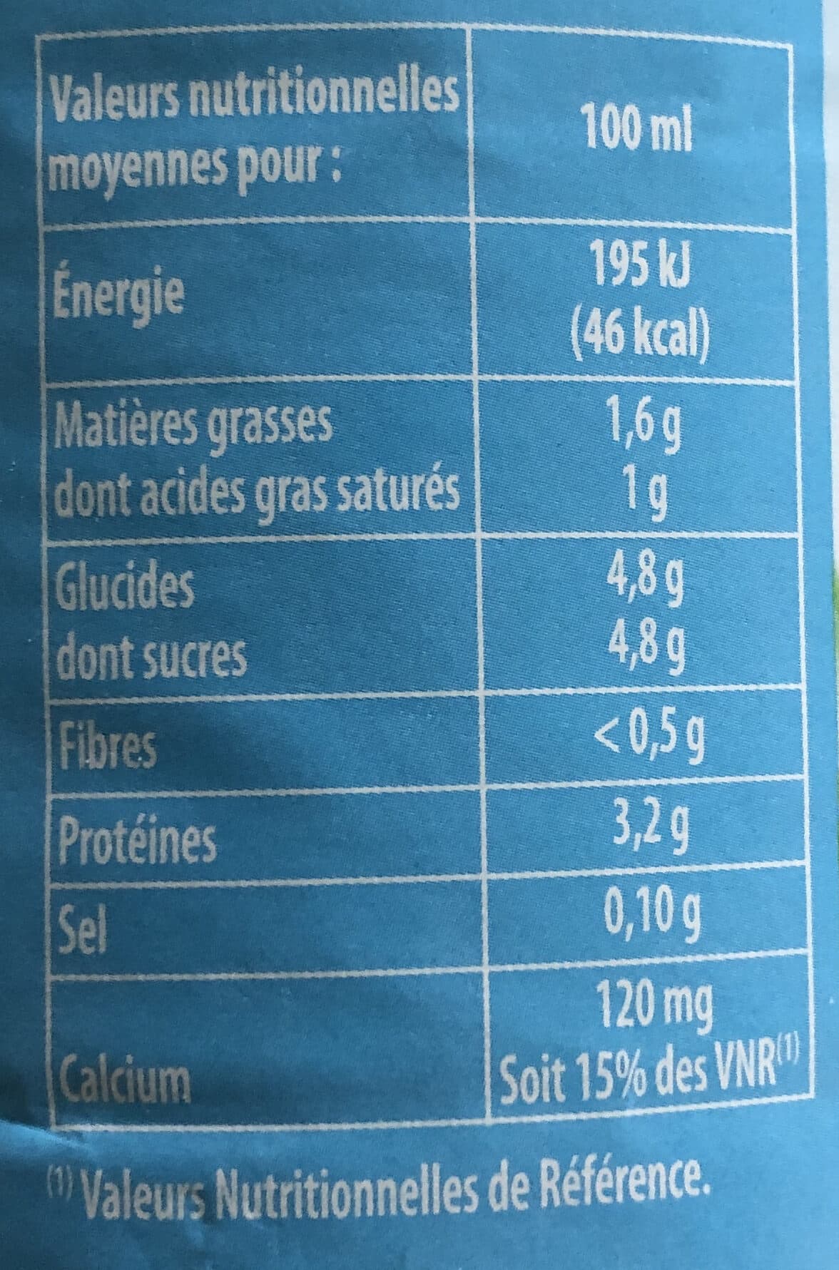 Les Mousquetaires Lait frais demi-écrémé packshot