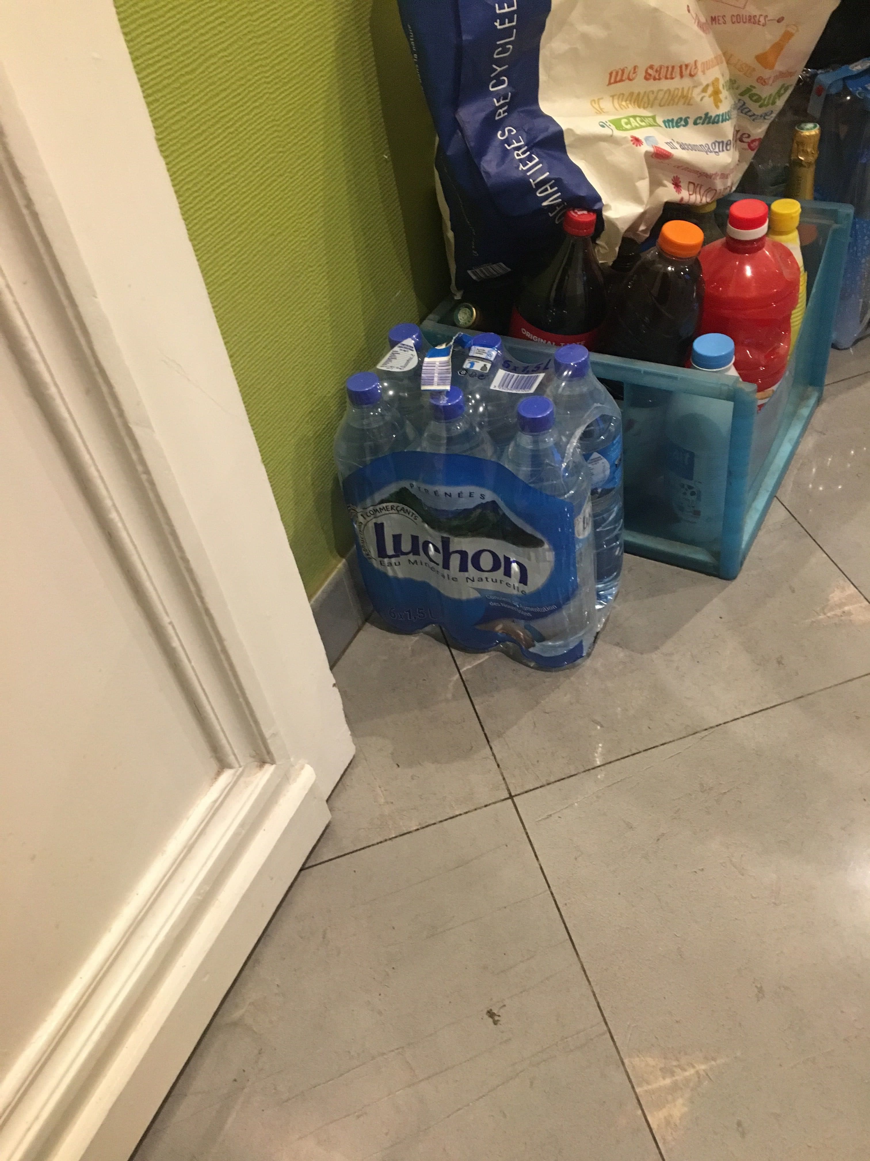 Luchon Chon, Eau minerale naturelle, 6 x 1.5l packshot