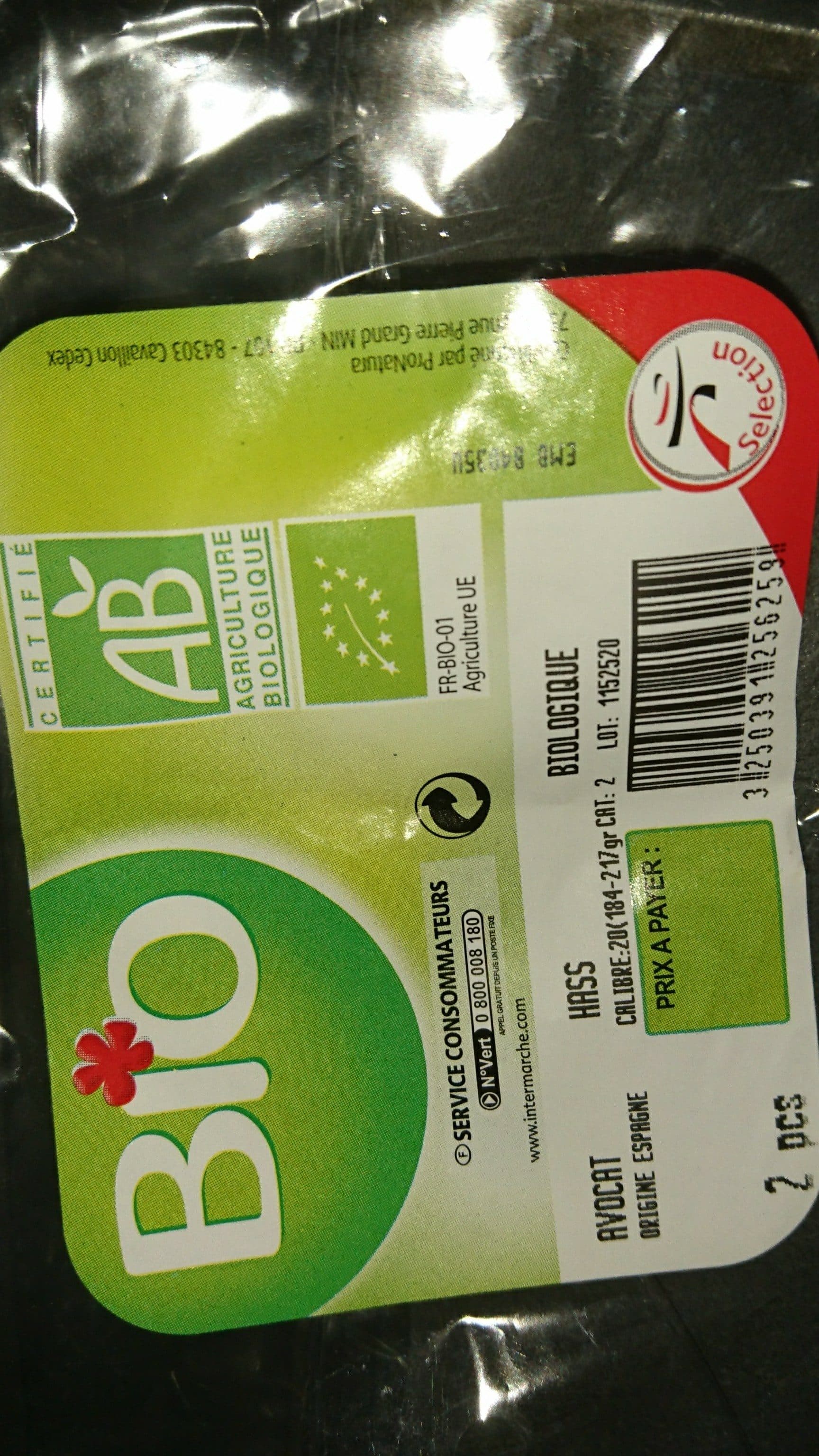 Selection des mousquetaires Avocat bio packshot