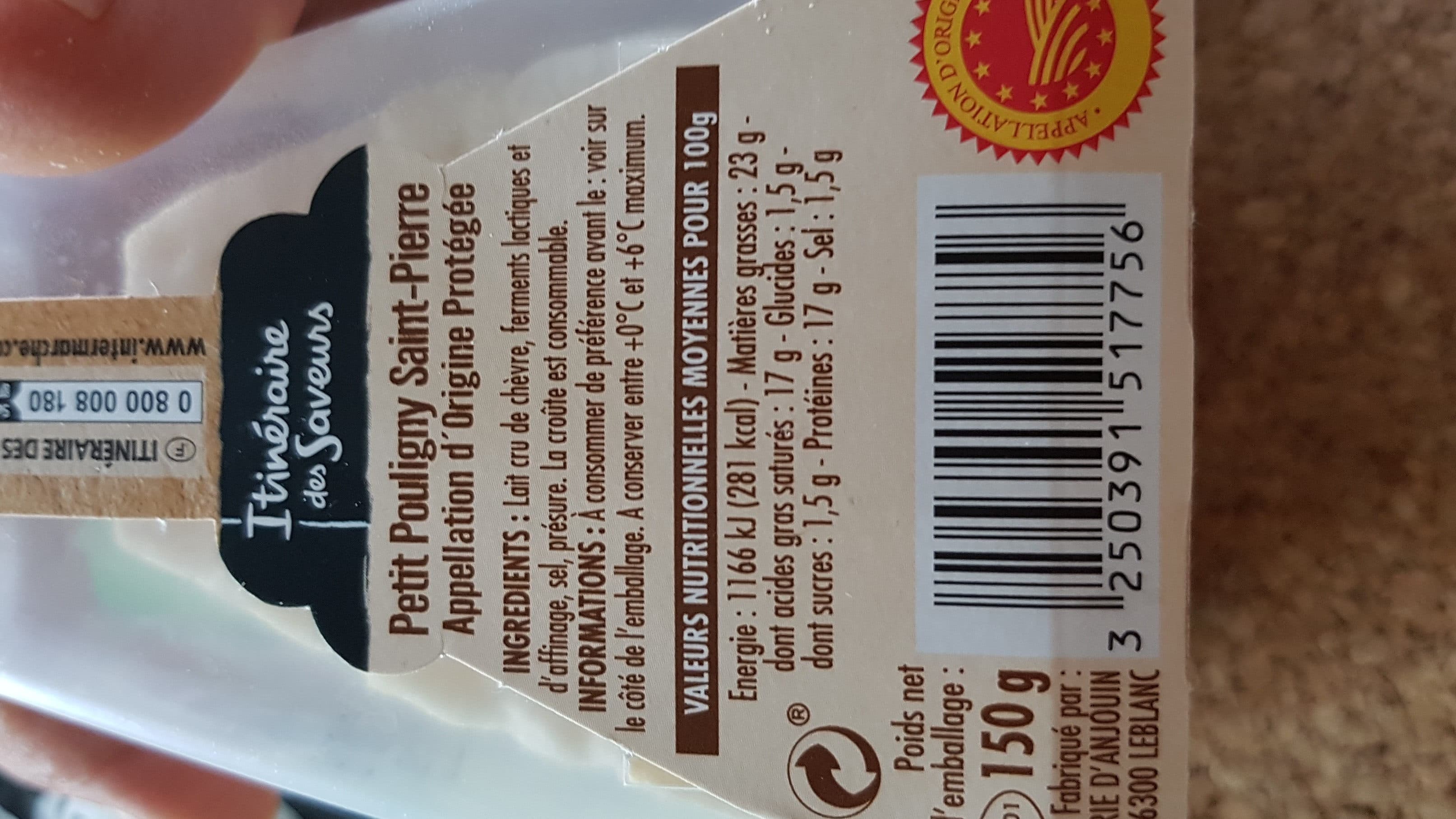 Itineraire de nos regions Petit Pouligny Saint Pierre AOP, le fromage de packshot