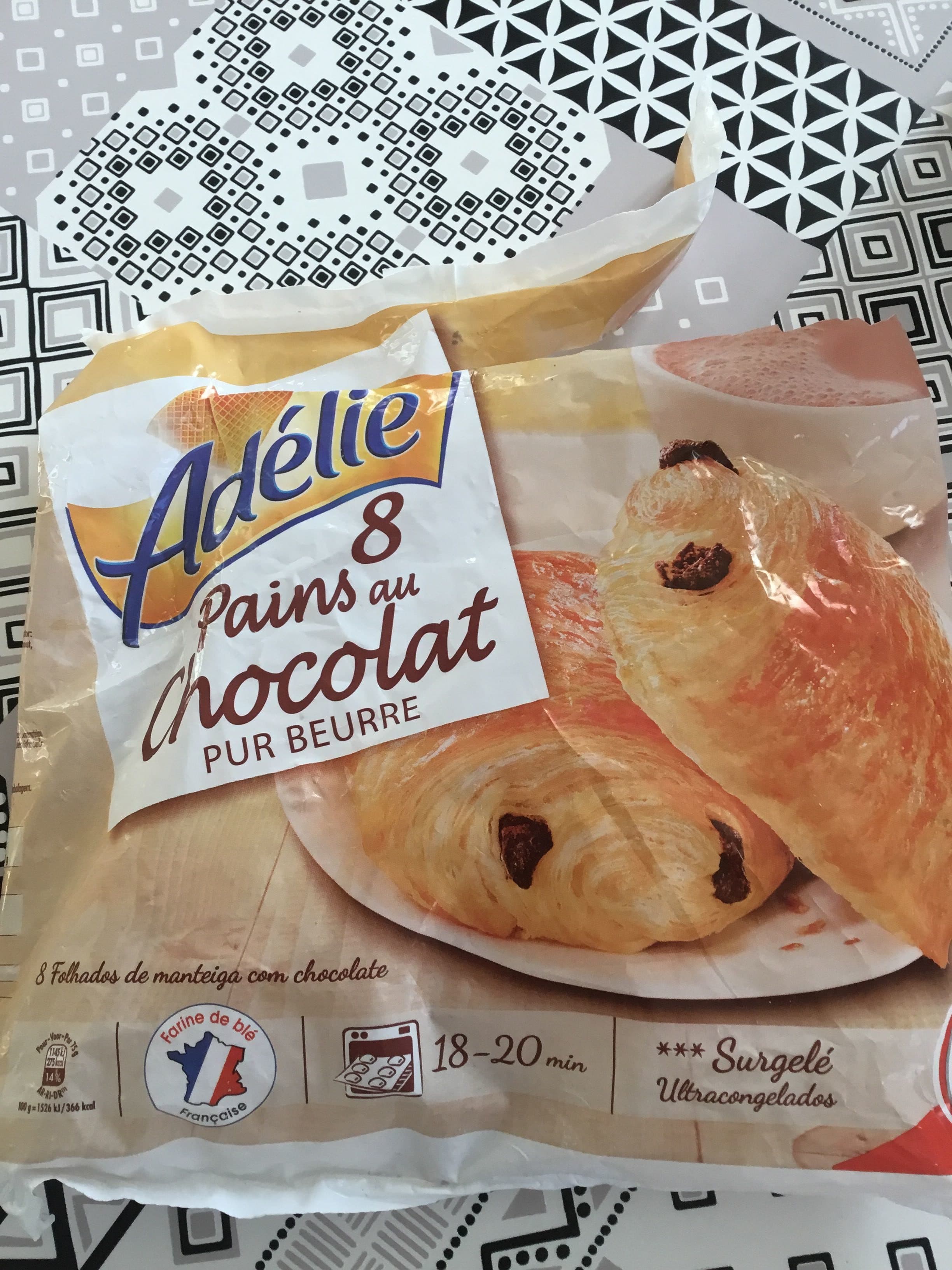 Adelie 8 pains au chocolat pur beurre surgelés packshot