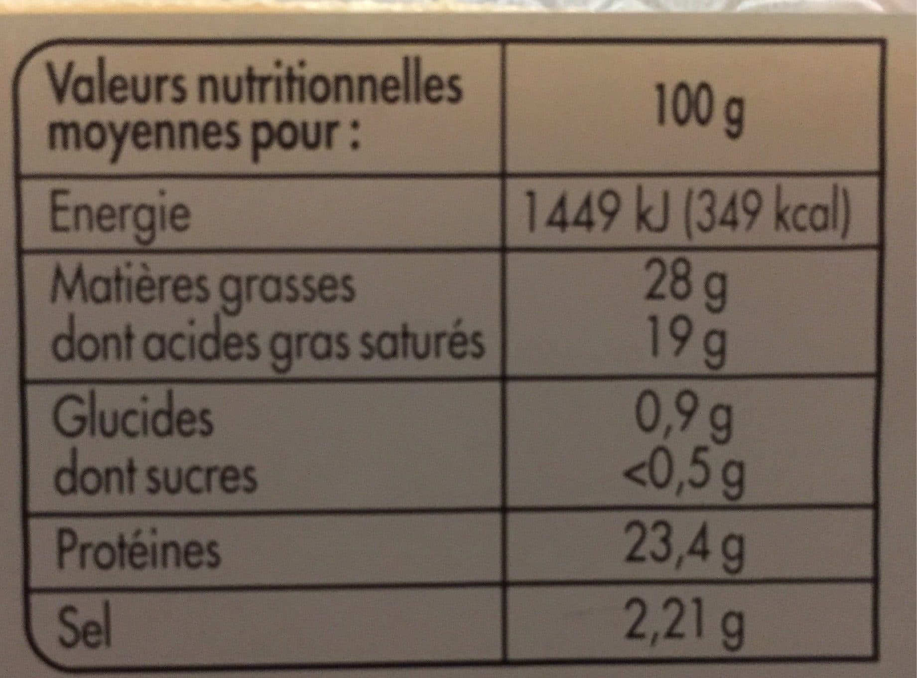 Paturages Raclette frottee au vin d'Arbois, la barquette de 300 g packshot