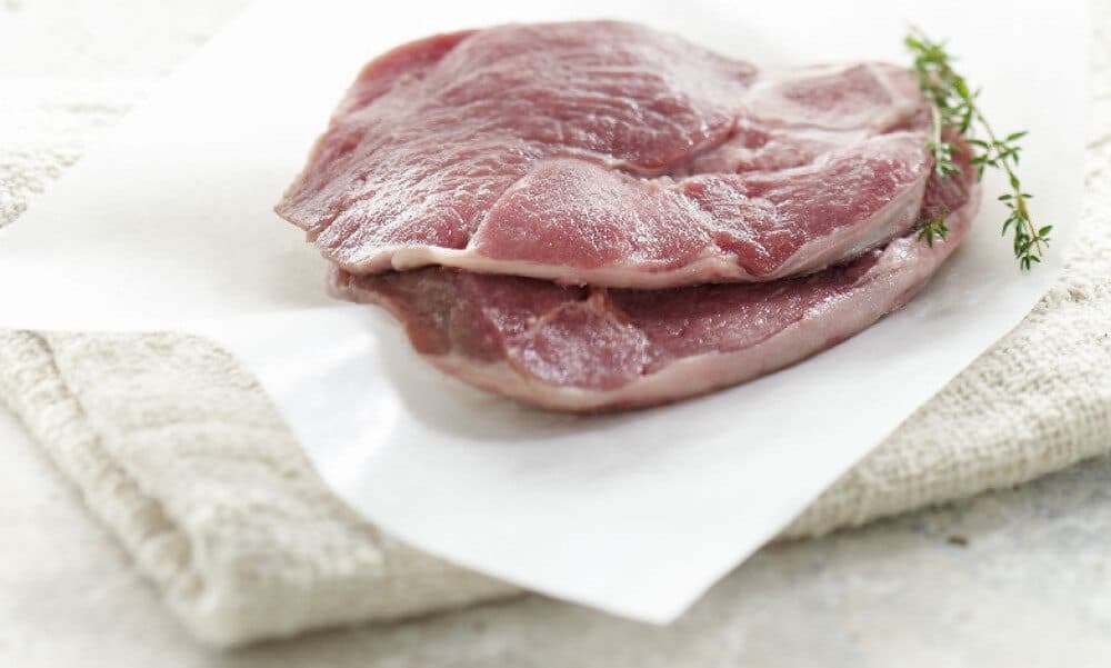 Monique ranou Filet de bacon fumé au bois de hêtre packshot