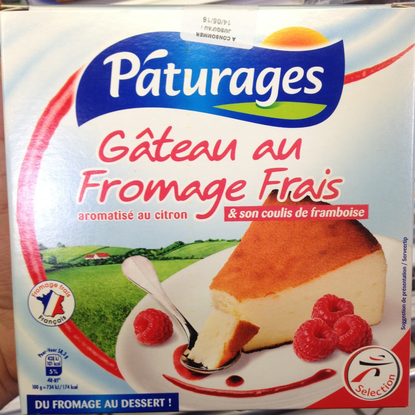 Pâturages Gâteau au fromage frais & son coulis de framboise packshot