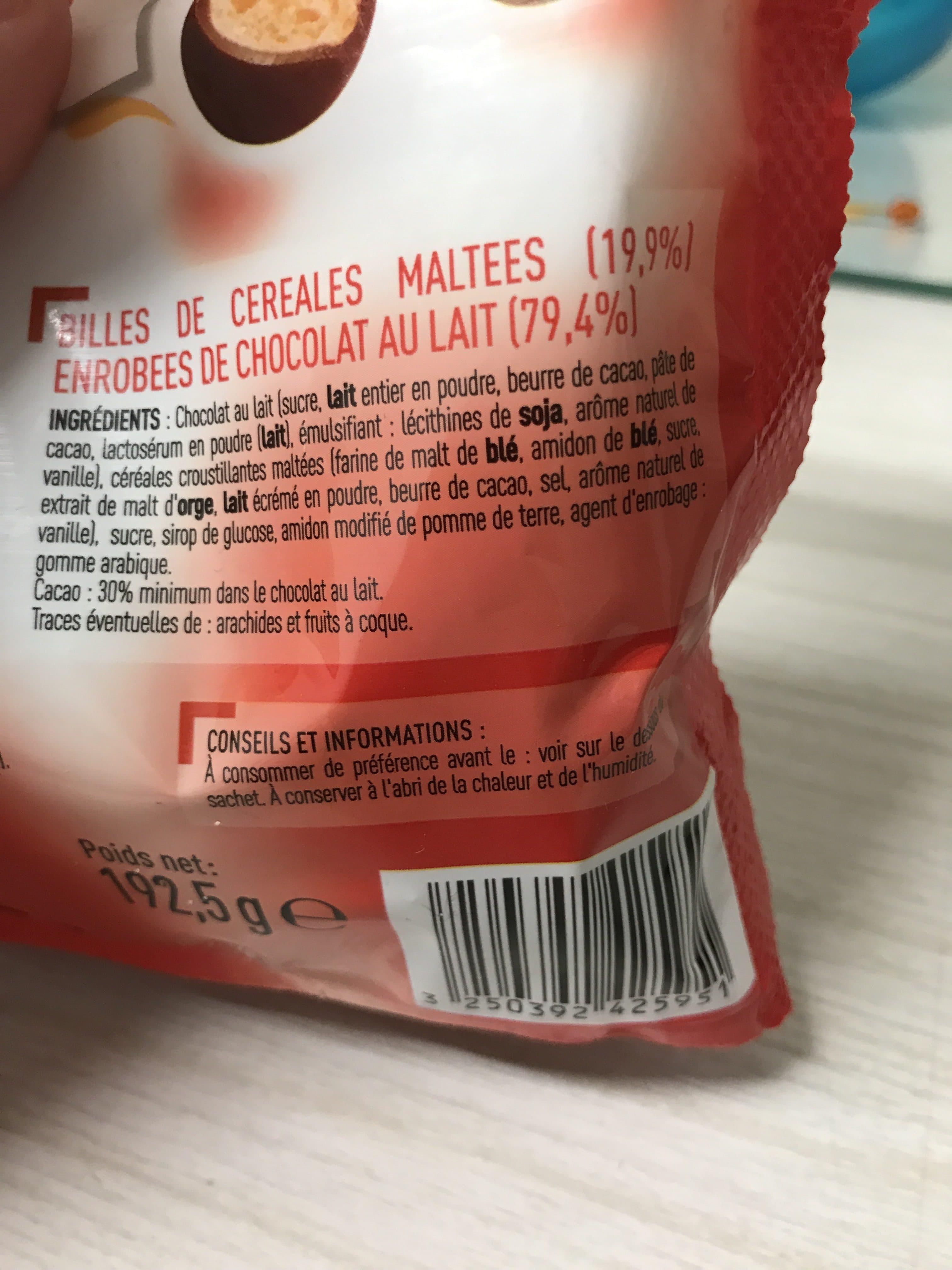 Netto Billes de céréales maltées enrobées de chocolat au lait - CRISP & CHOC - 192,5g packshot