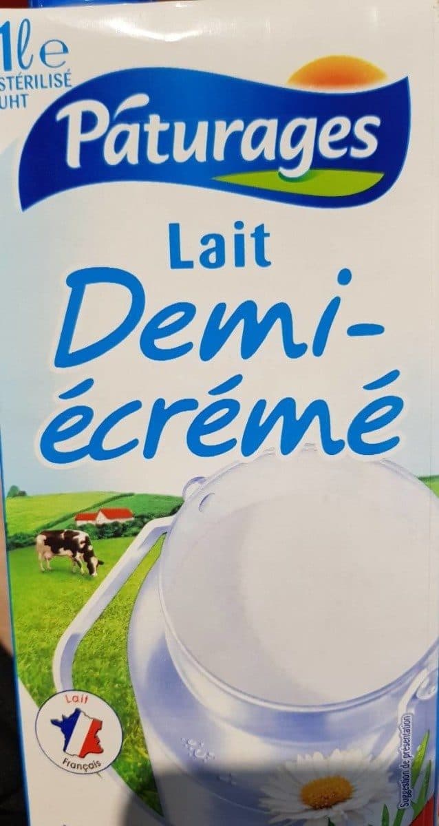 Pâturages Lait demi-ecrémé packshot