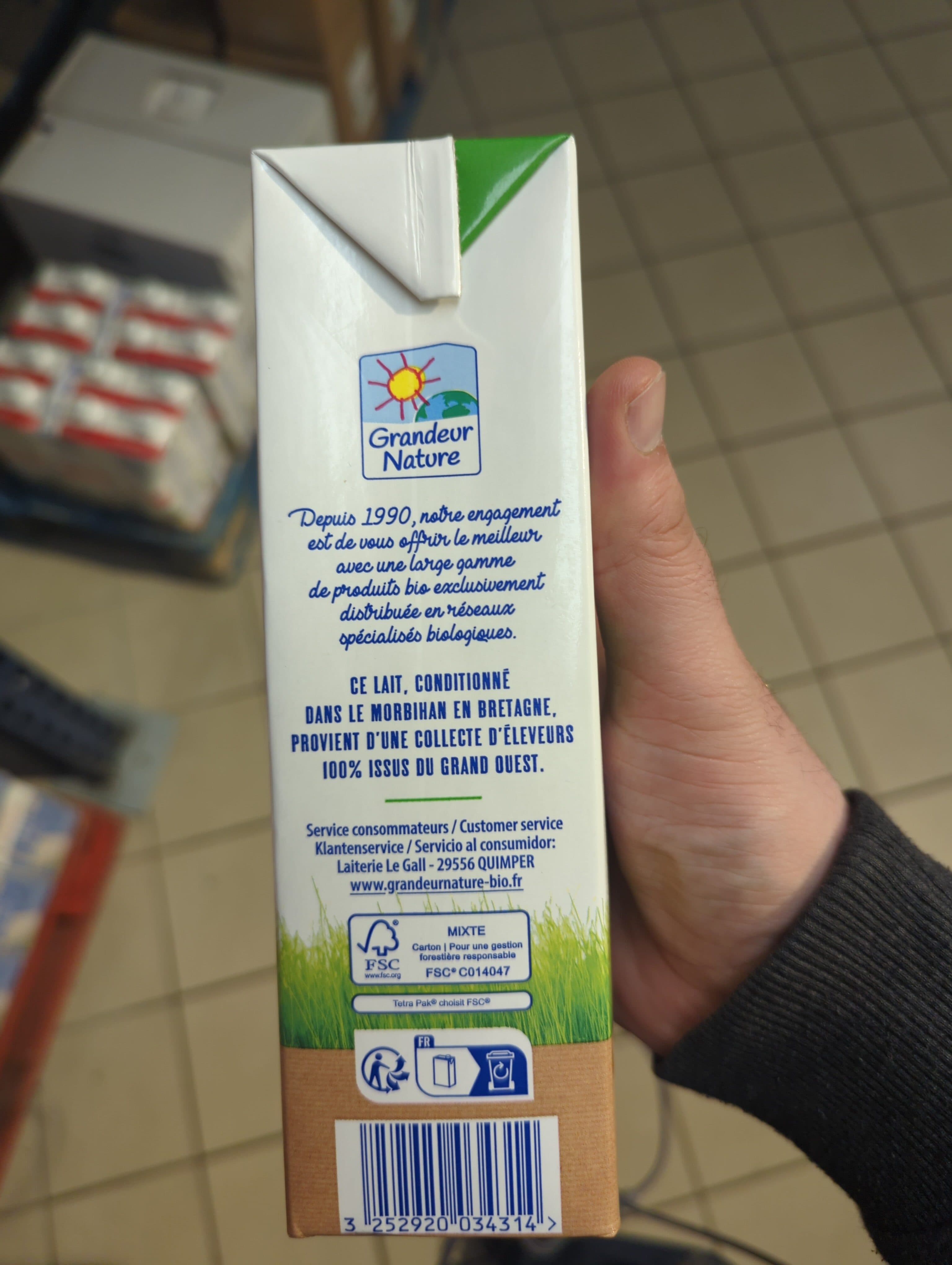 Grandeur Nature Lait bio écrémé packshot