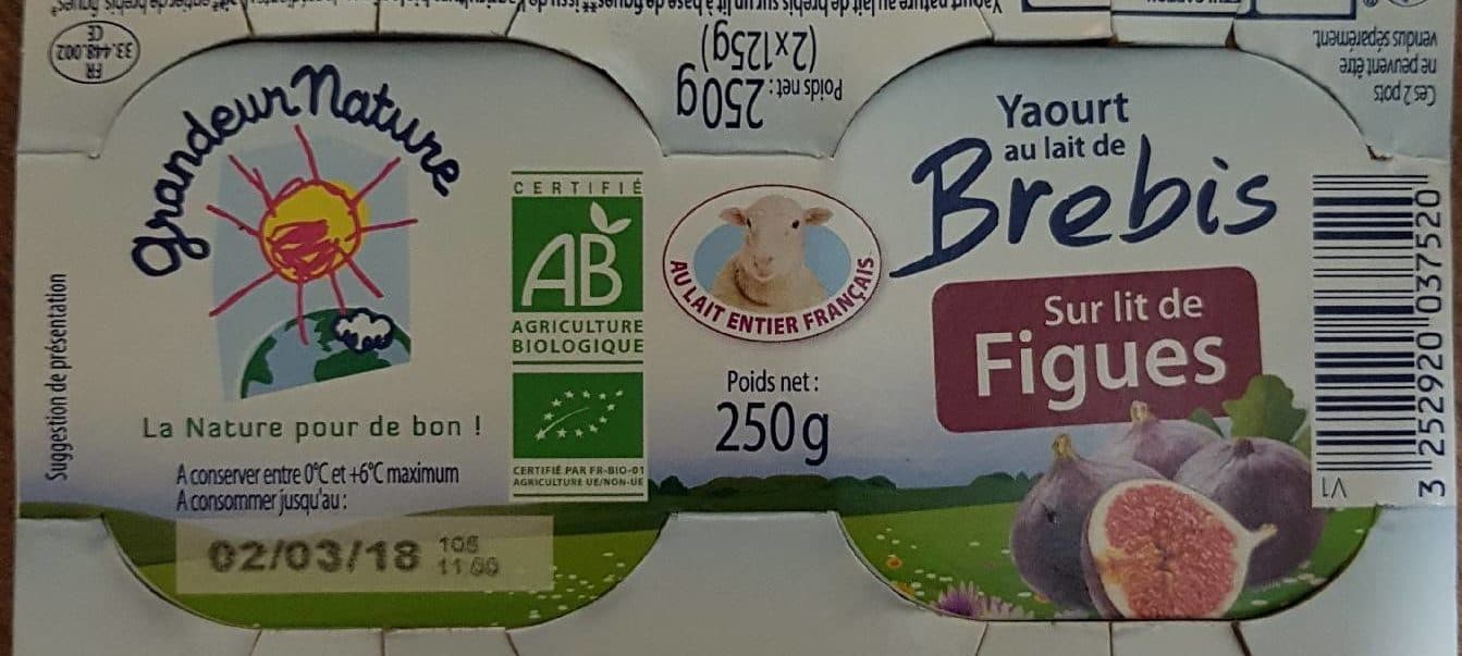 Grandeur Nature Yaourt au lait de brebis sur lit de figues packshot