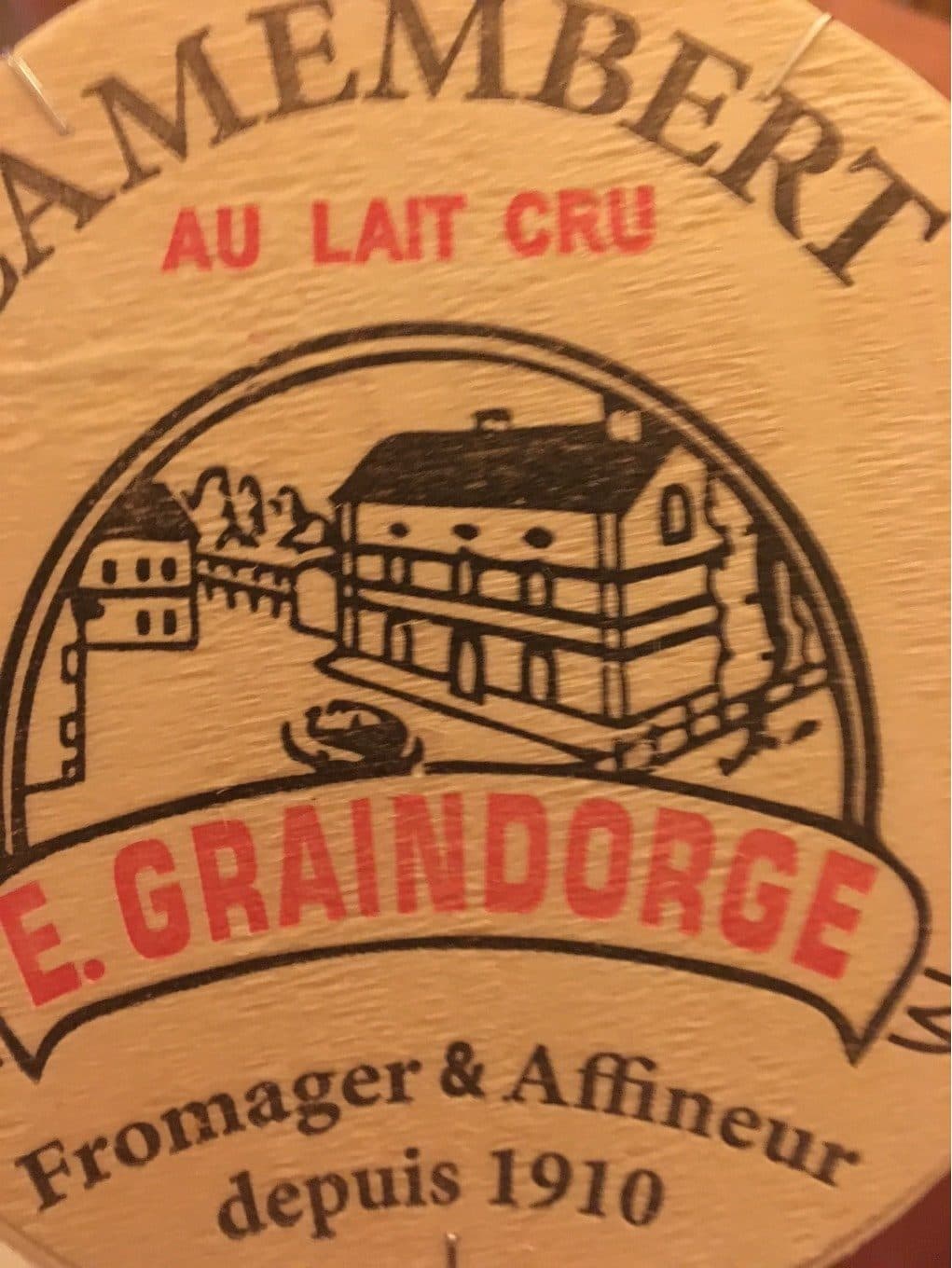 E Graindorge Camembert au lait cru packshot