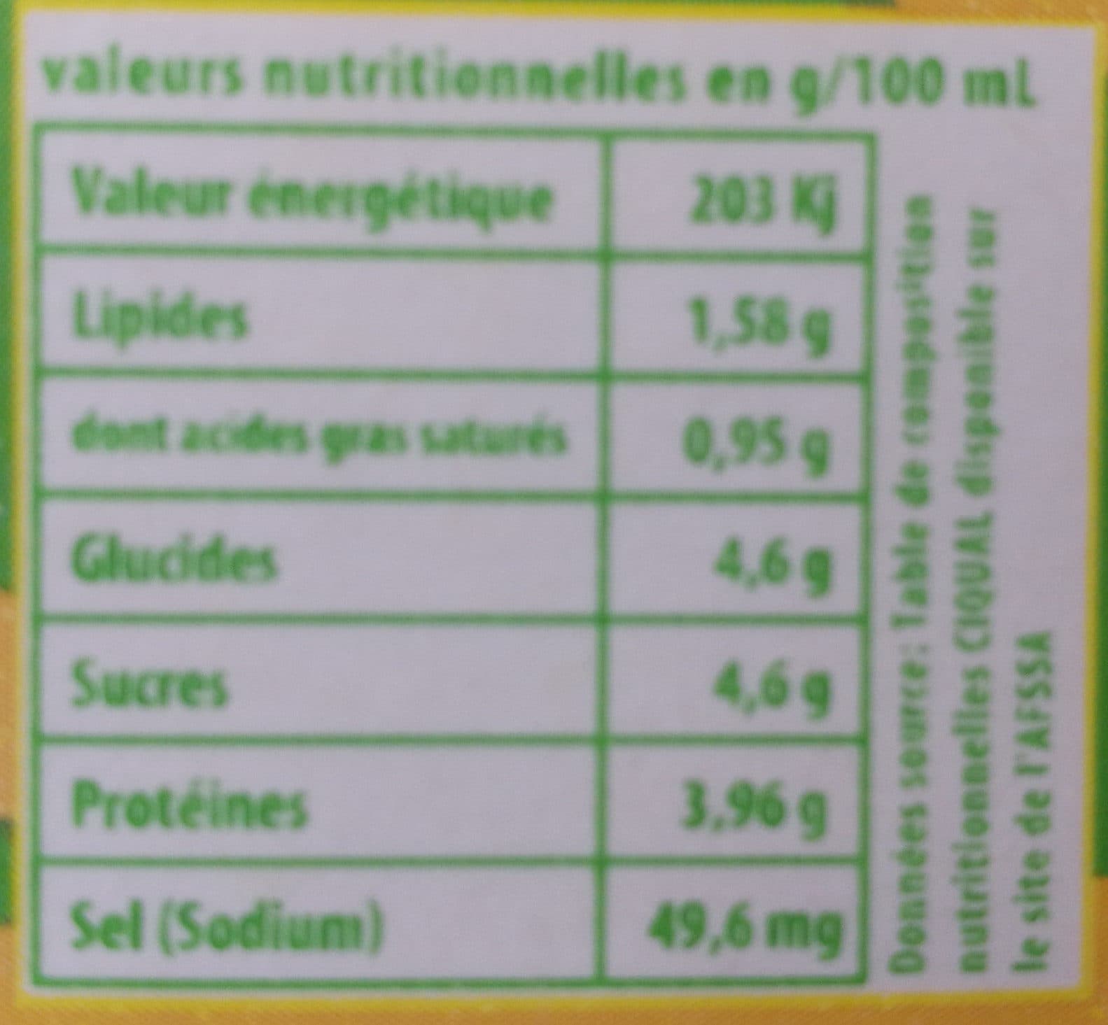 Prés Verts Lait bio demi-écremé U.H.T packshot