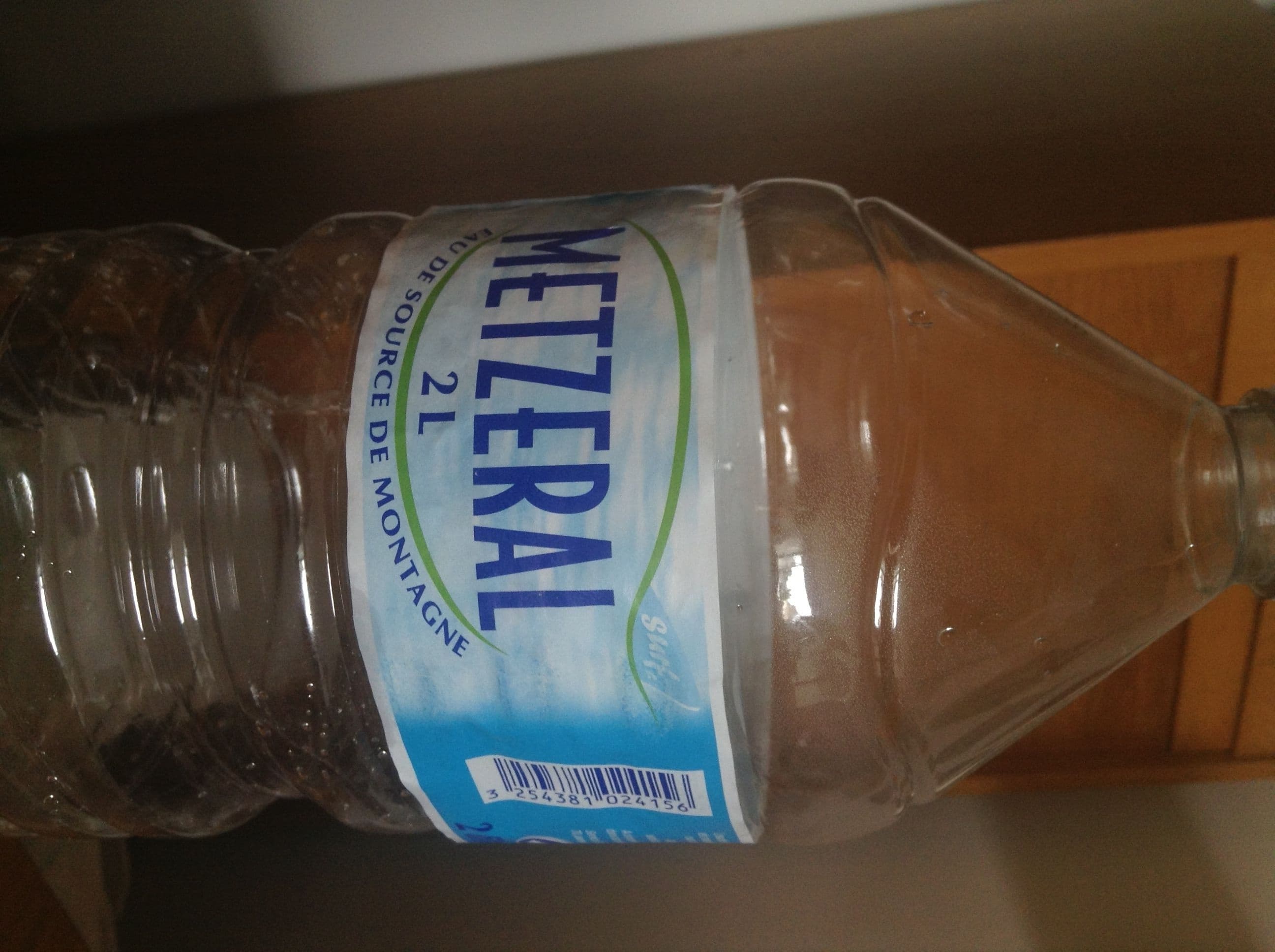 Surf Eau de source de Montagne Metzeral packshot