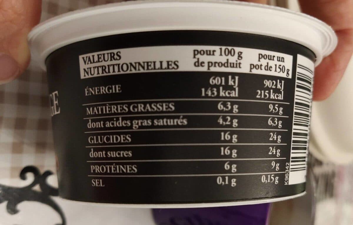 Isigny Ste Mère Fromages Frais aux Pommes Caramélisées packshot