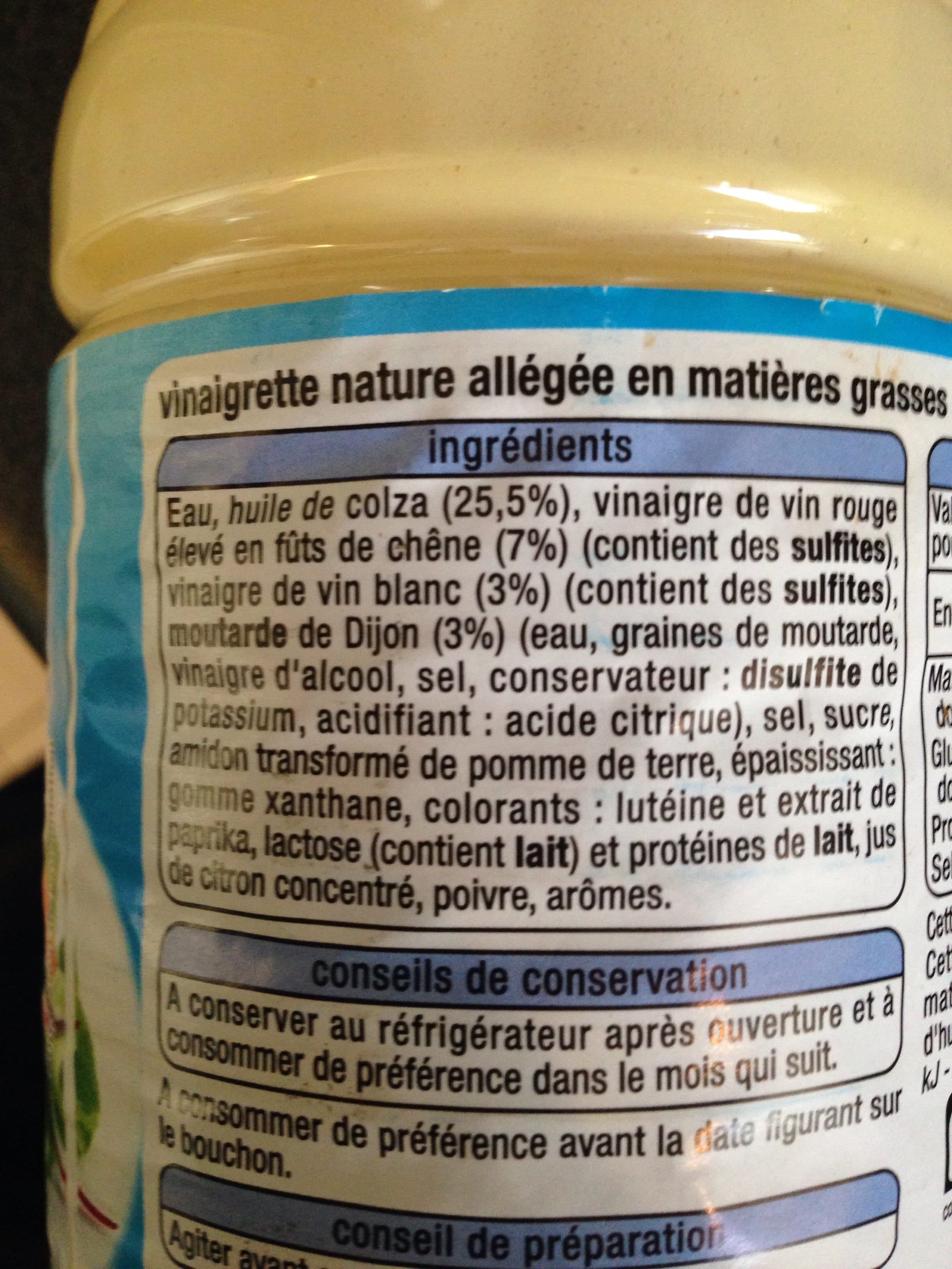 Auchan Vinaigrette nature allégée en matières grasses* packshot