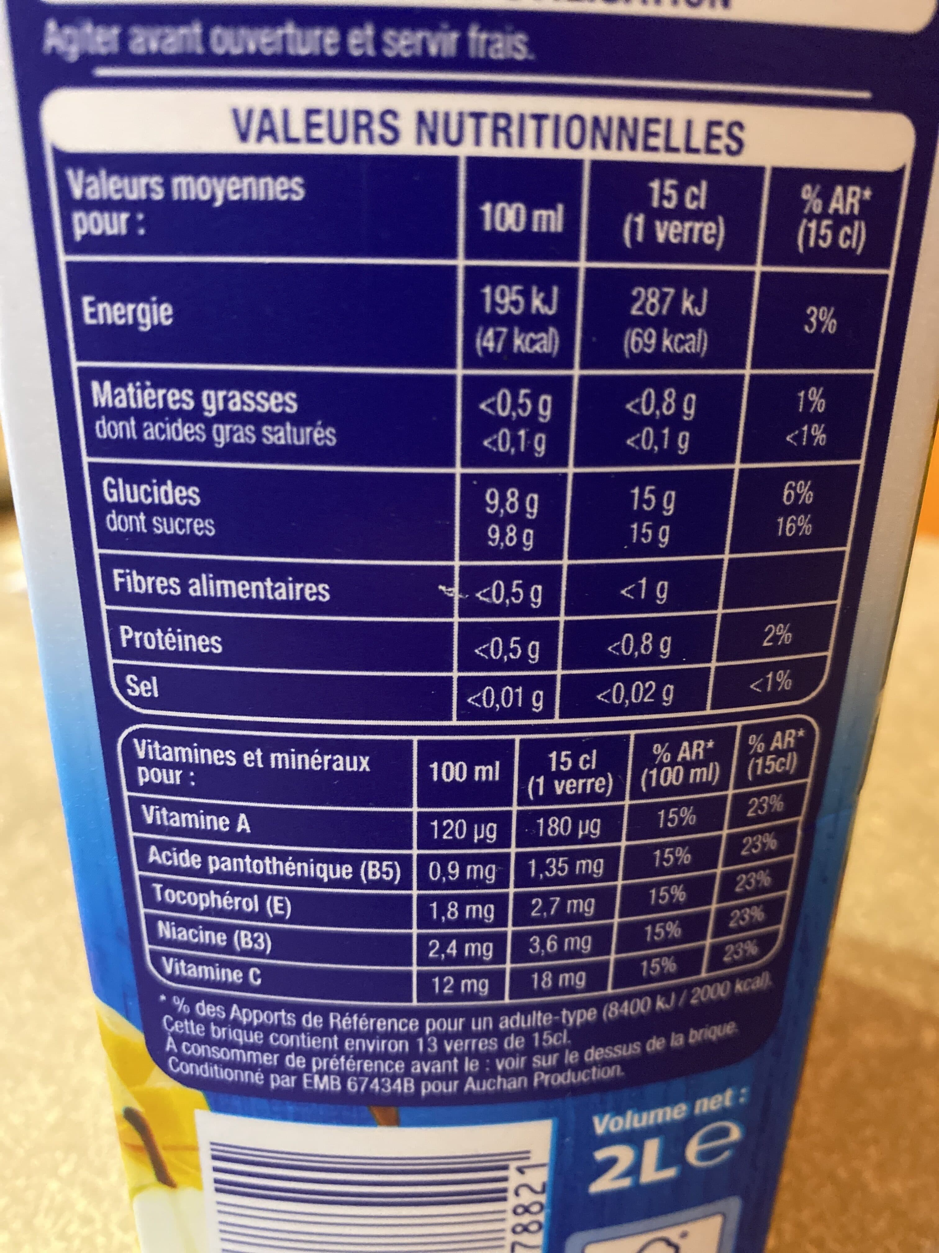 Auchan Nectar Multivitaminés - A base de concentrés - teneur en fruits 50% minimum. packshot