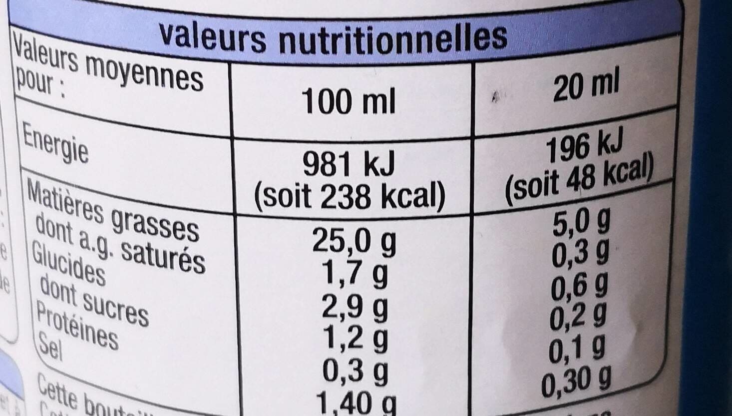 Auchan Vinaigrette nature allégée en matières grasses* packshot