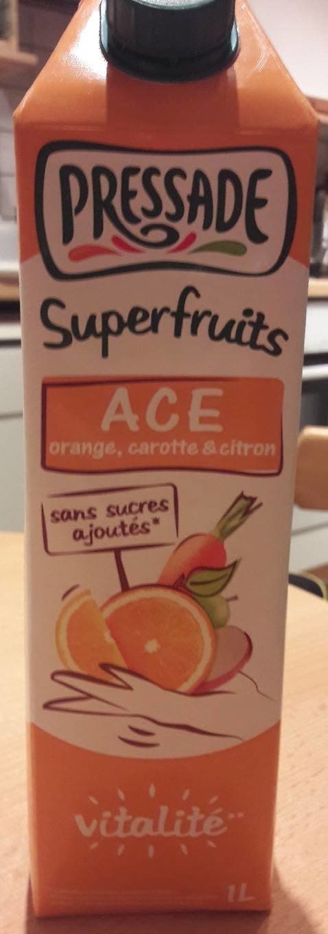 Pressade Jus superfruits ACE packshot