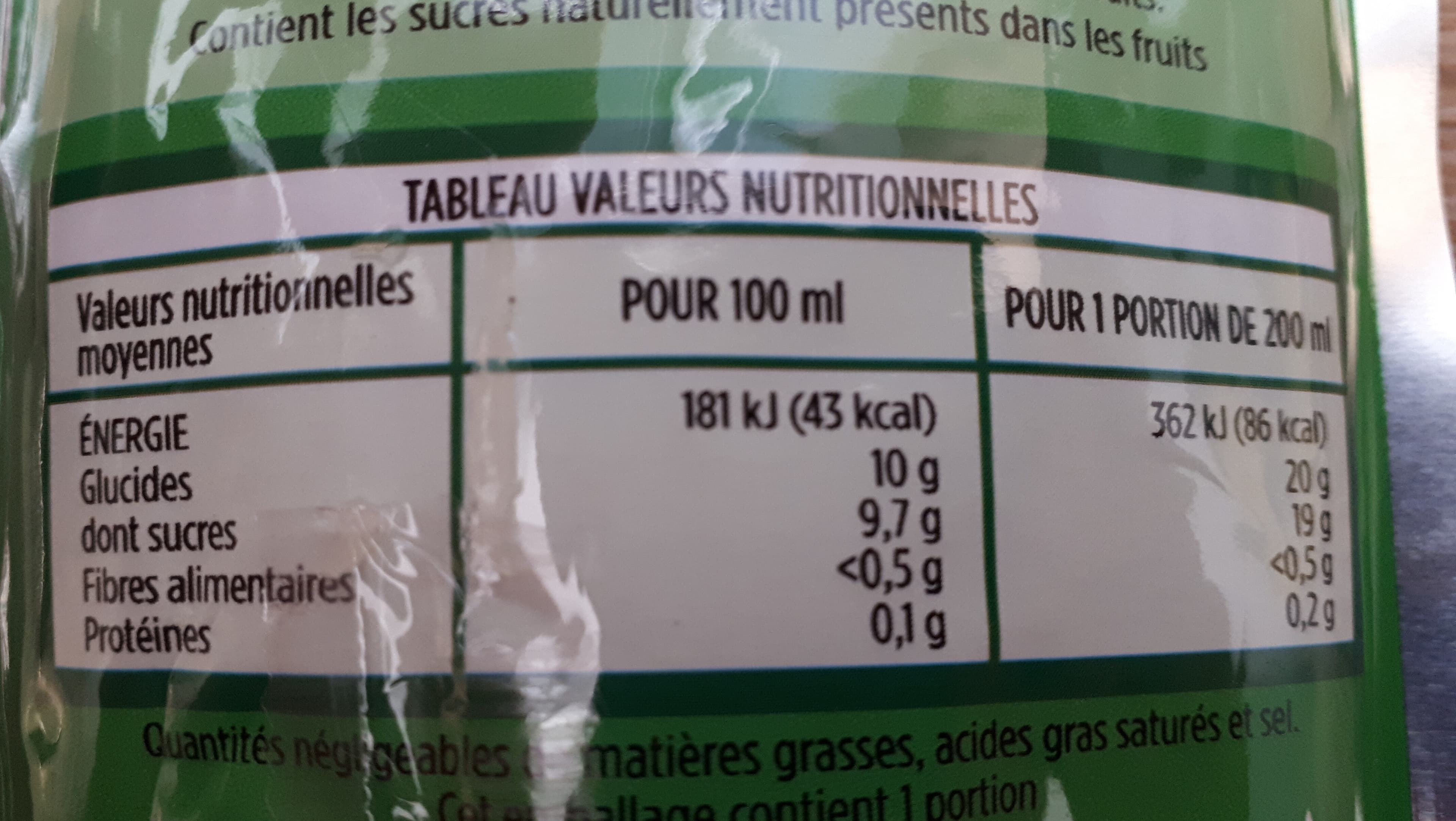 Pressade Jus de pommes packshot