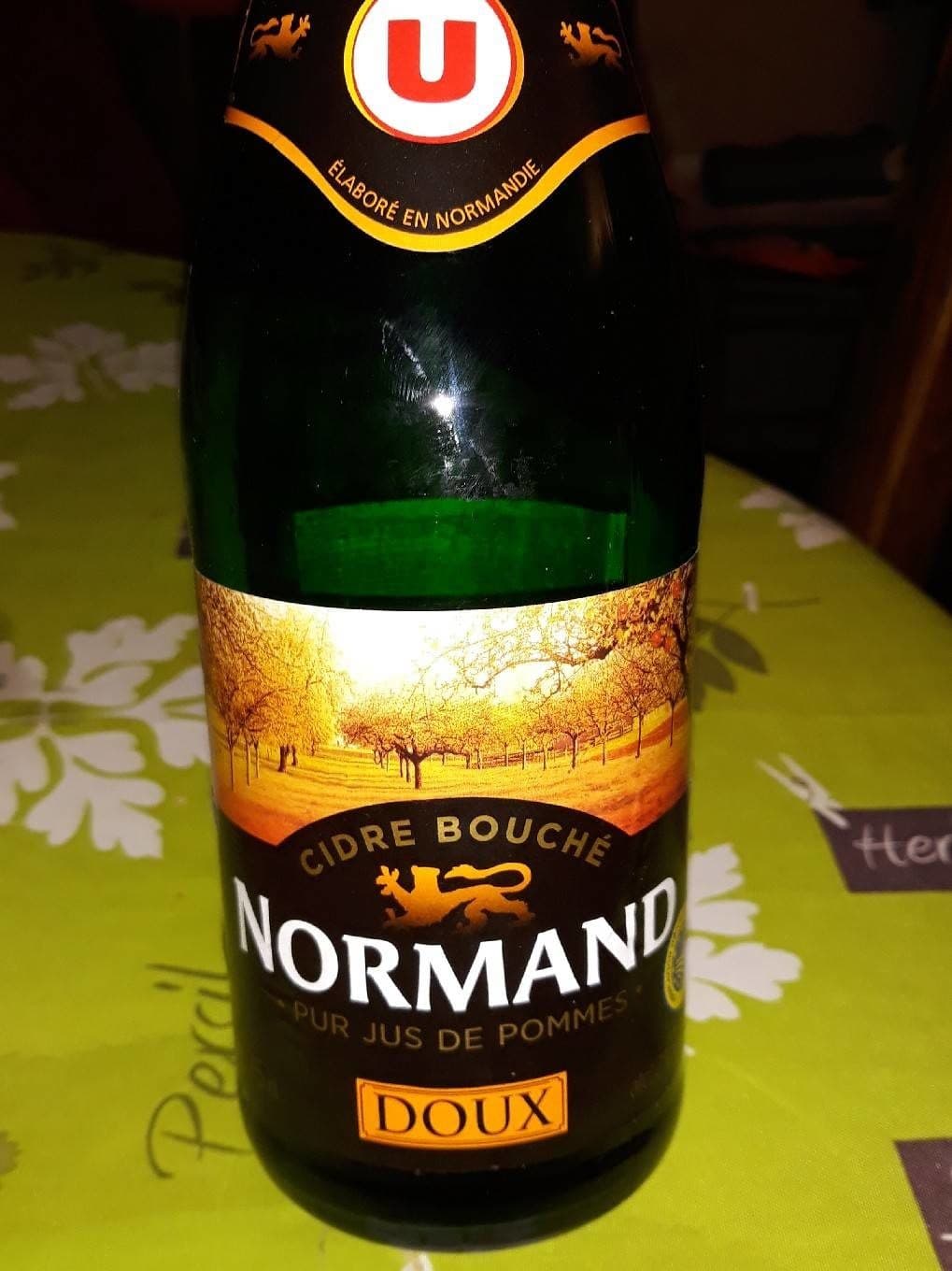 U Cidre bouché doux de Normandie IGP , 2°, bouteille 75cl packshot