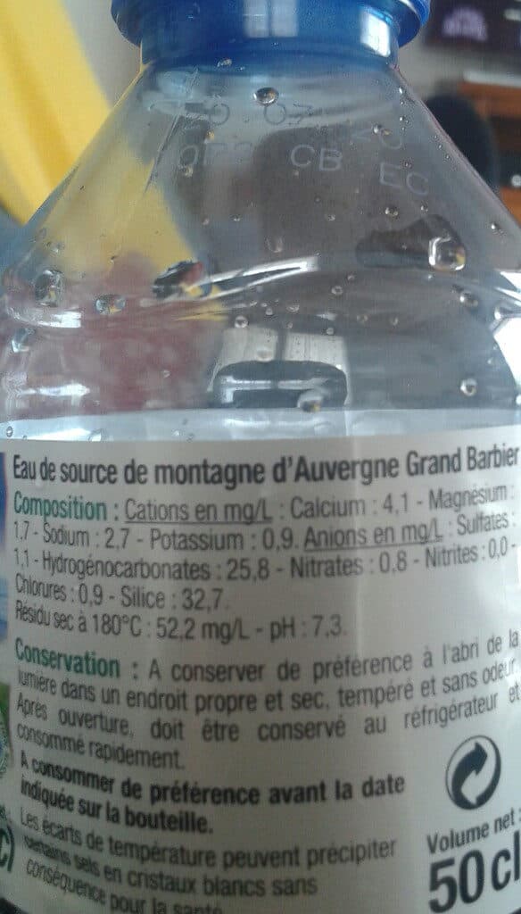U Eau de source de montagne d'Auvergne packshot