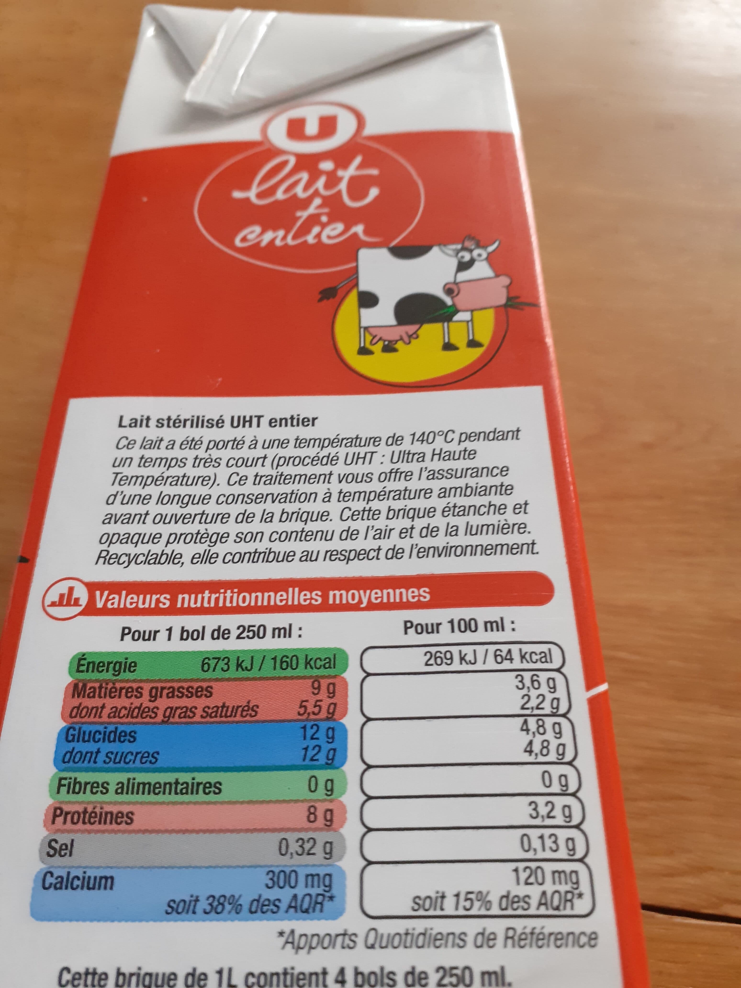 U lait entier packshot