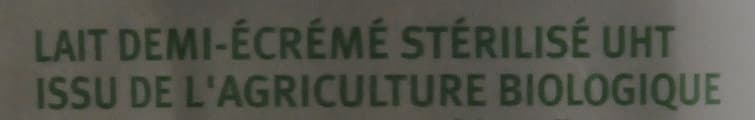 U Lait Demi-écrémé stérilisé UHT packshot