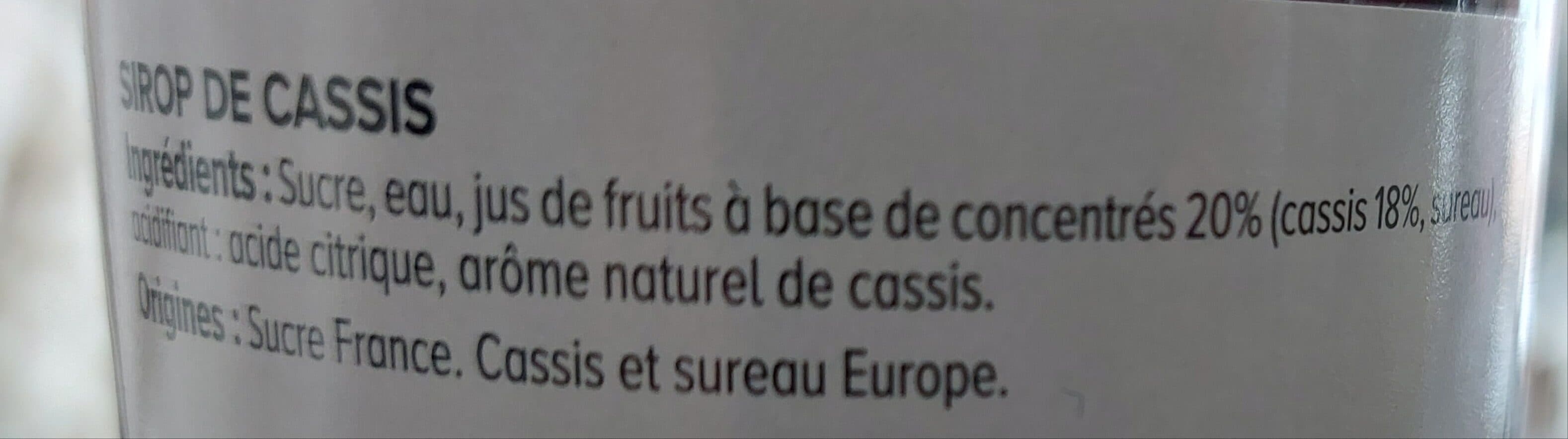 U Sirop de cassis bouteille de 70cl packshot