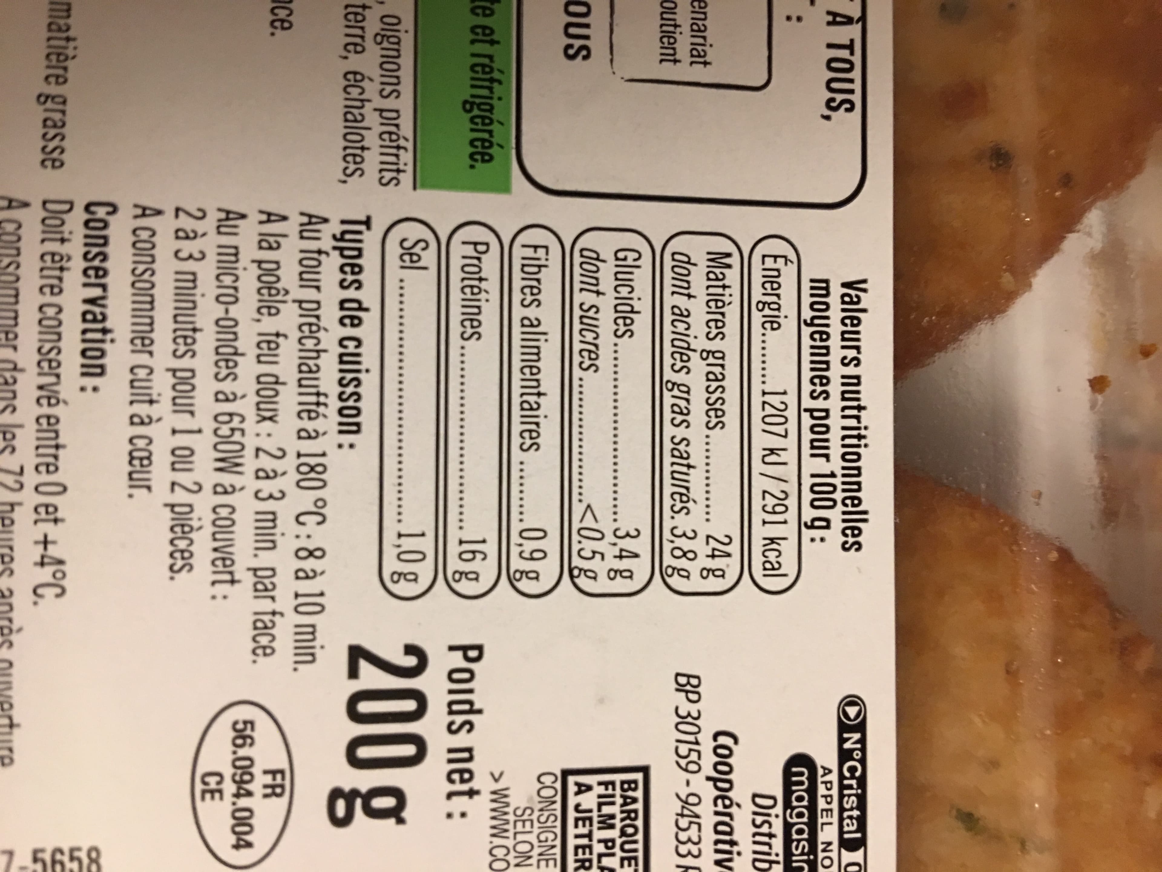 U Haché au saumon à la ciboulette, transformé en France, barquette de 200g packshot