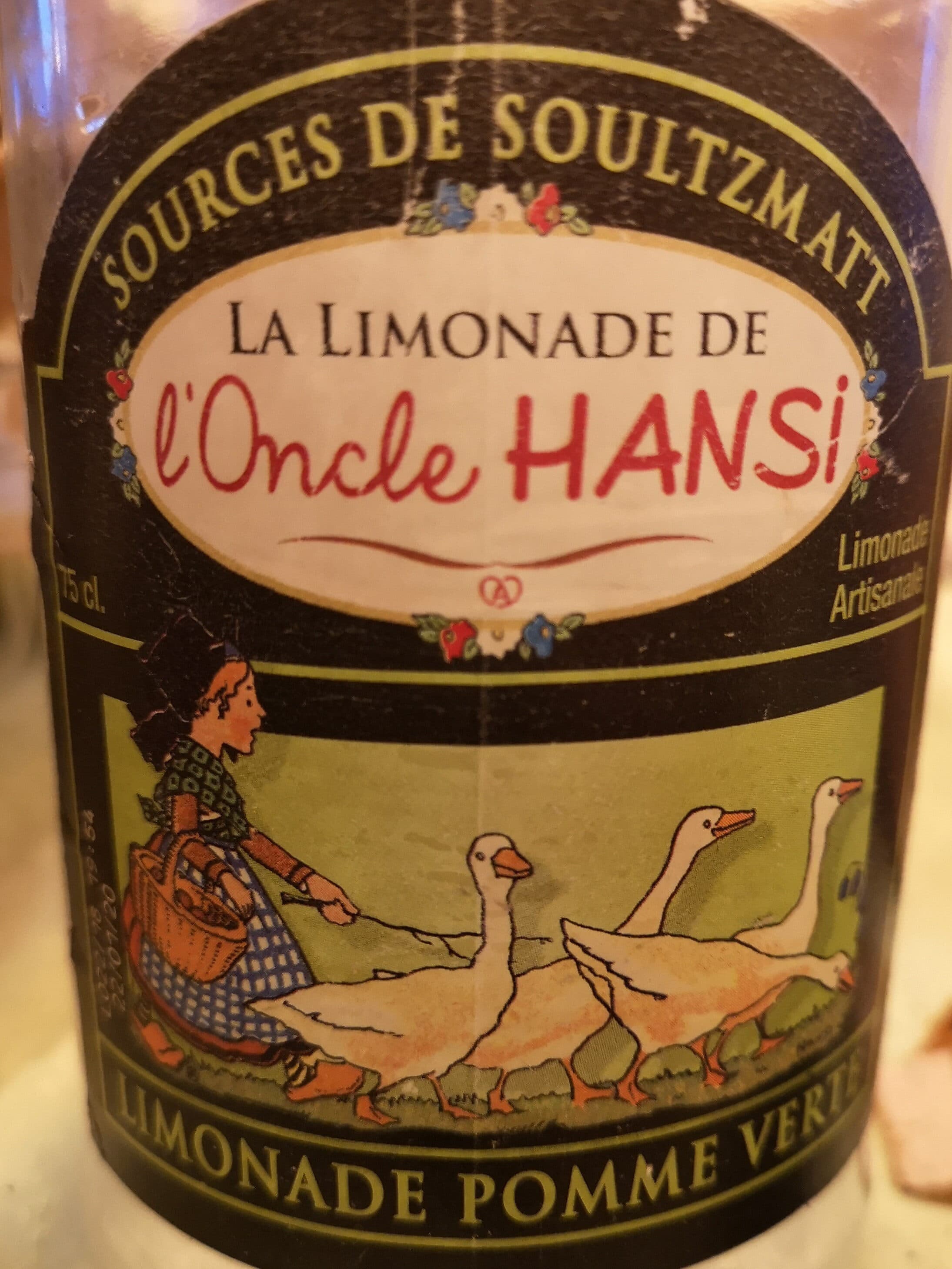 les limonades de l’oncle hansi Oncle Hansi Sprudelnde Pomme Verte Apfel Limonade 0,75 Liter packshot