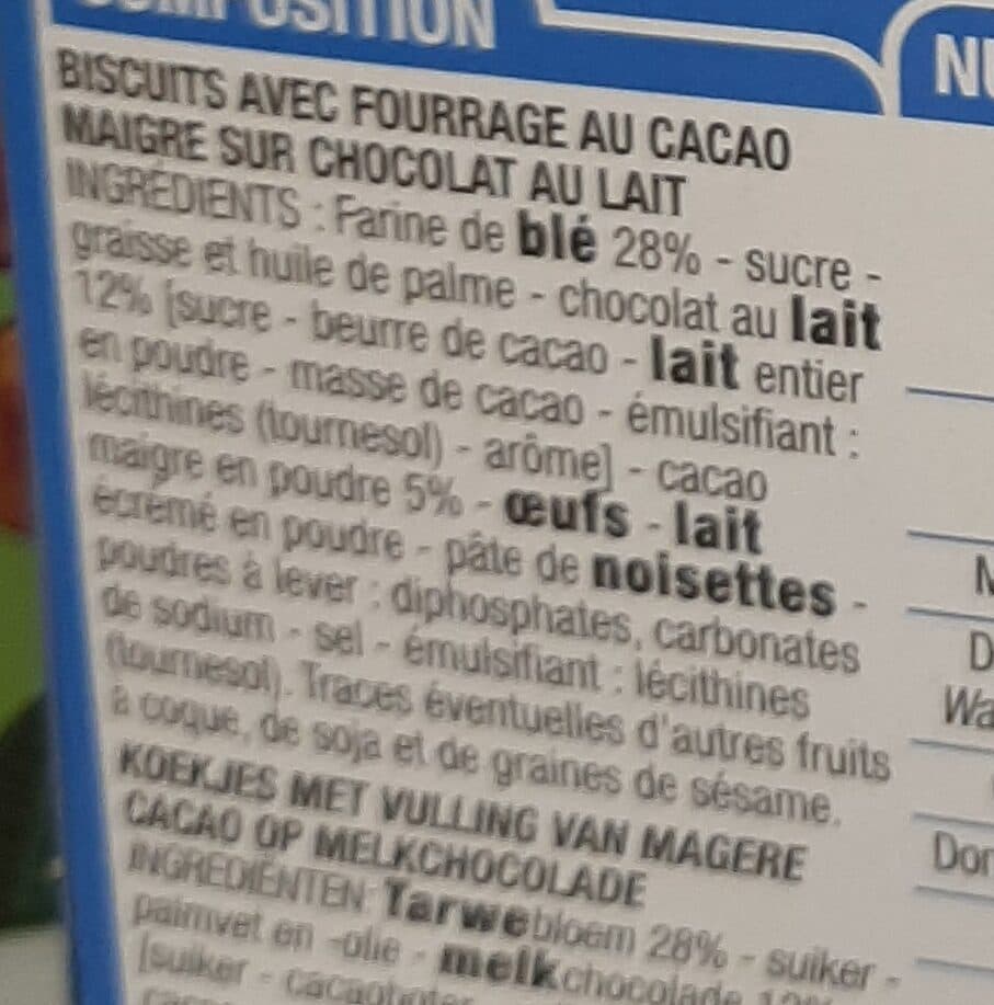 Cora Biscuits fourrés sur chocolat au lait packshot