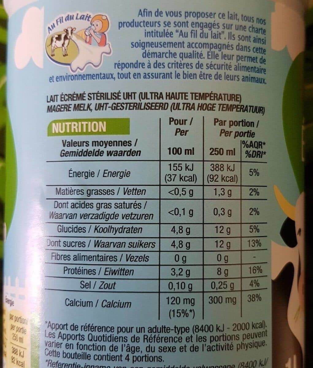 Cora Lait écrémé packshot